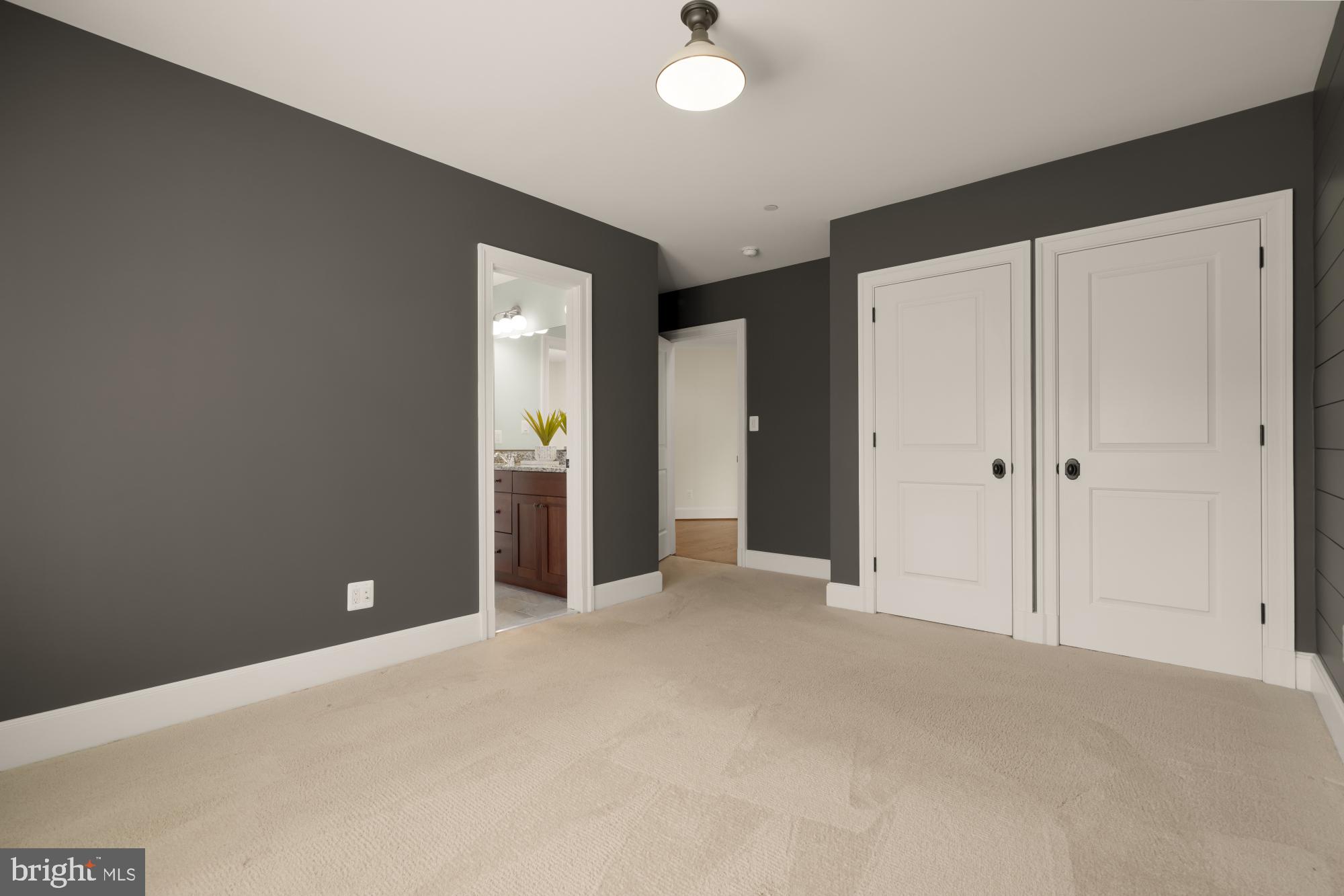 GLENBROOK VILLAGE - Residential