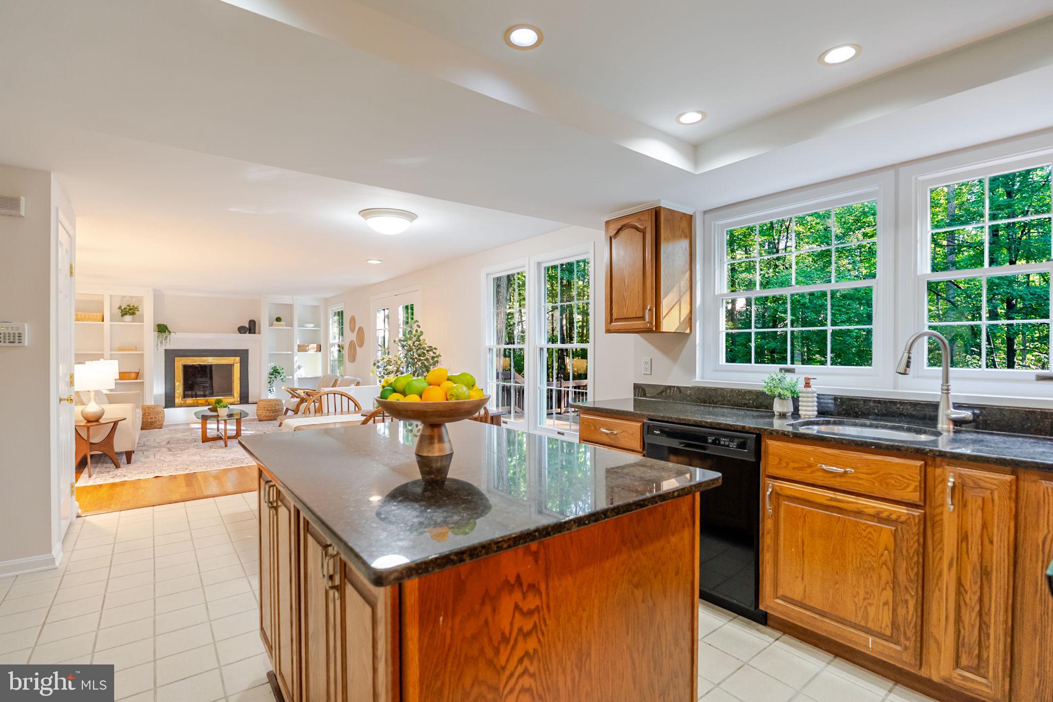 RESTON - Residential