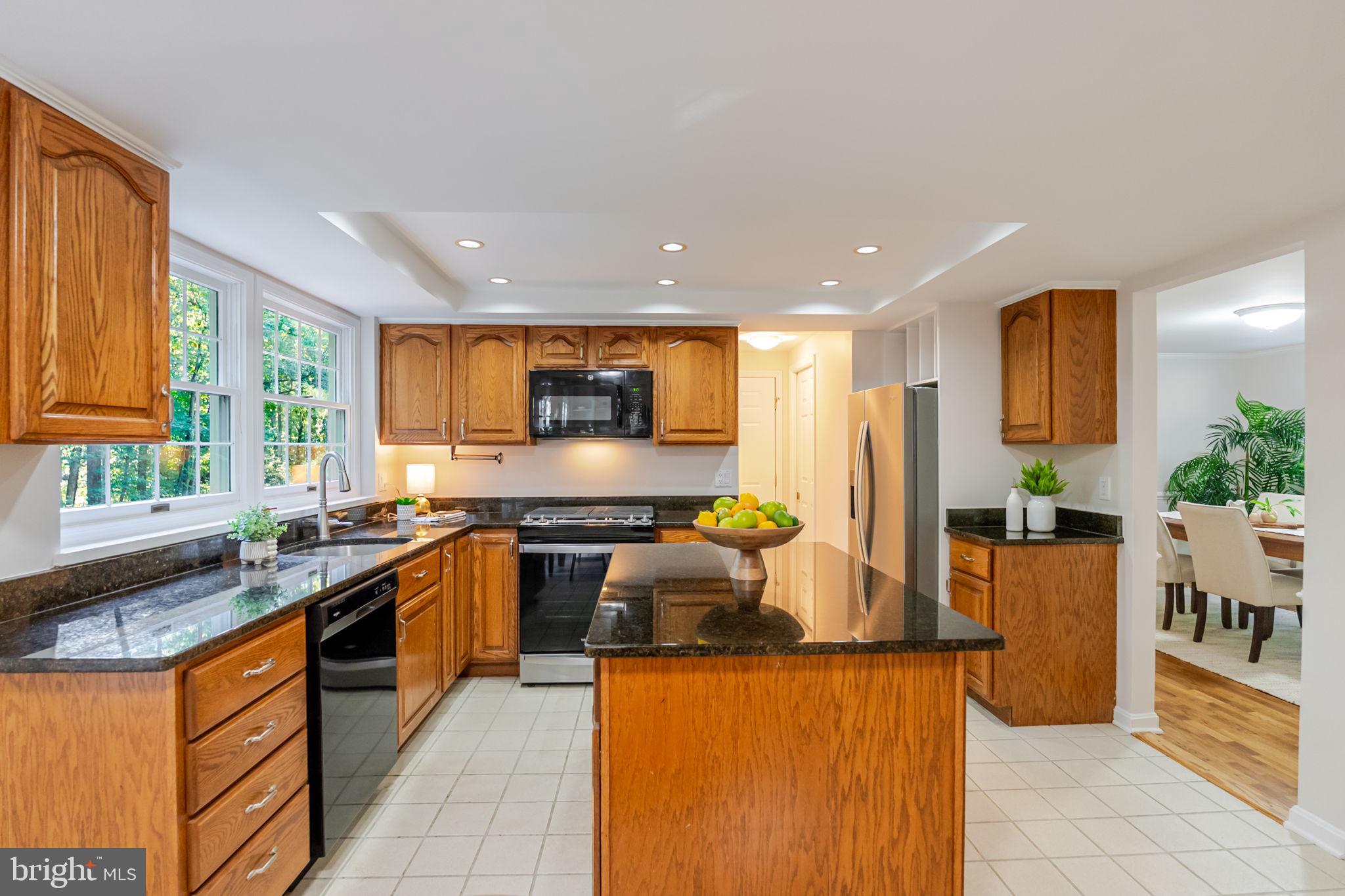 RESTON - Residential