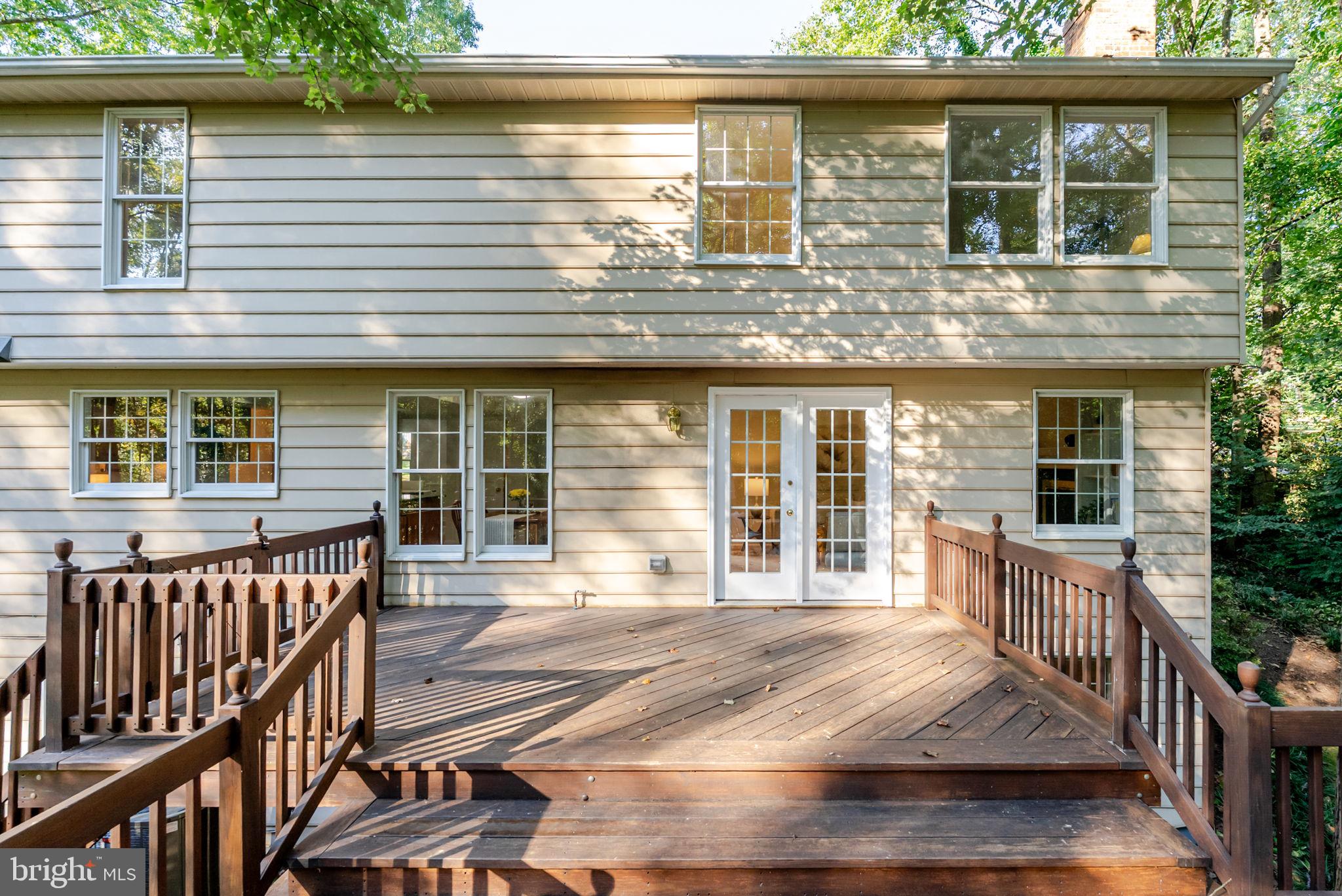 RESTON - Residential