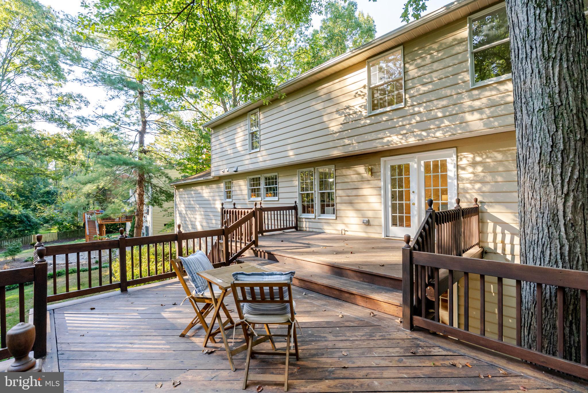 RESTON - Residential