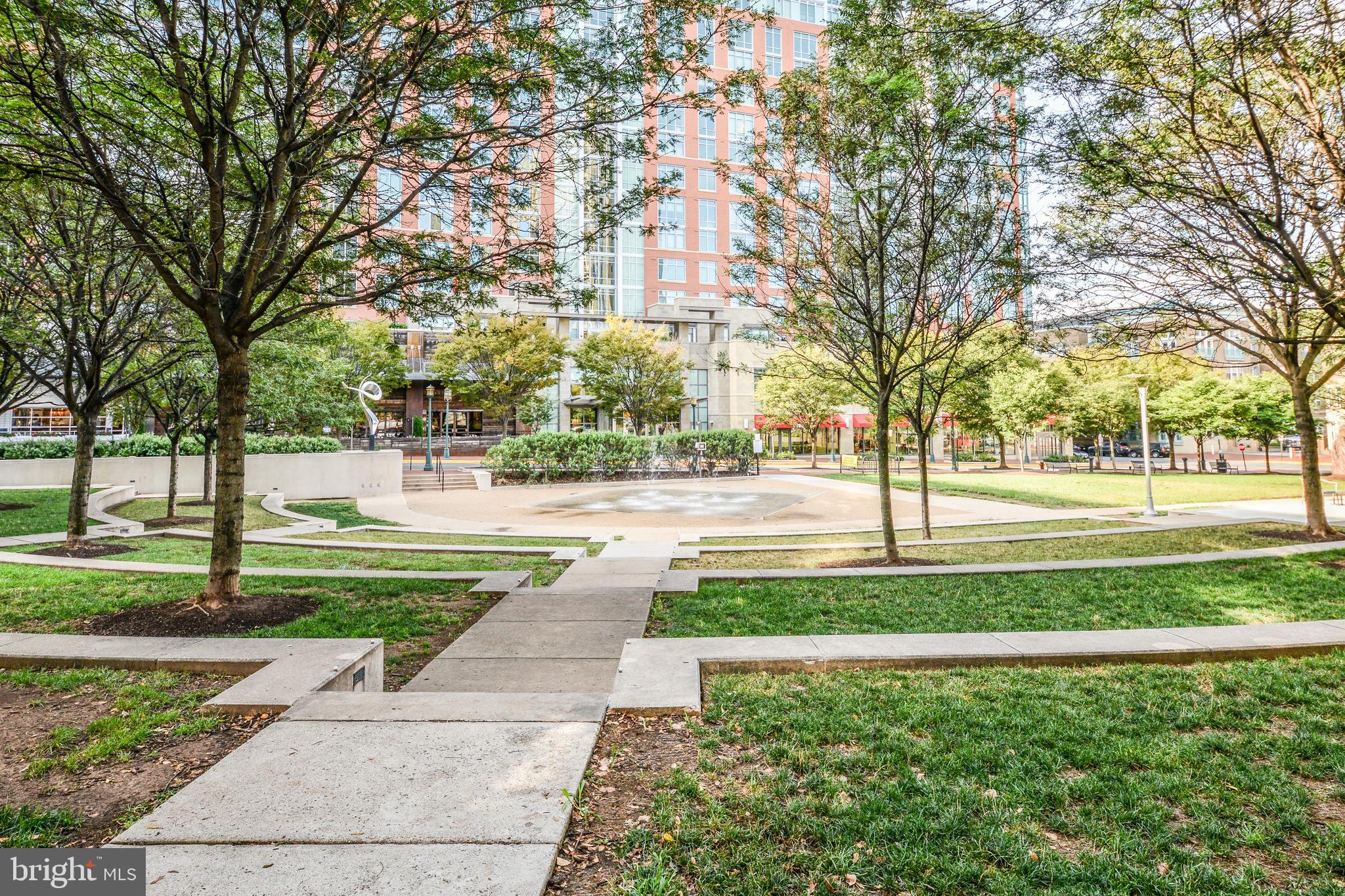 RESTON - Residential