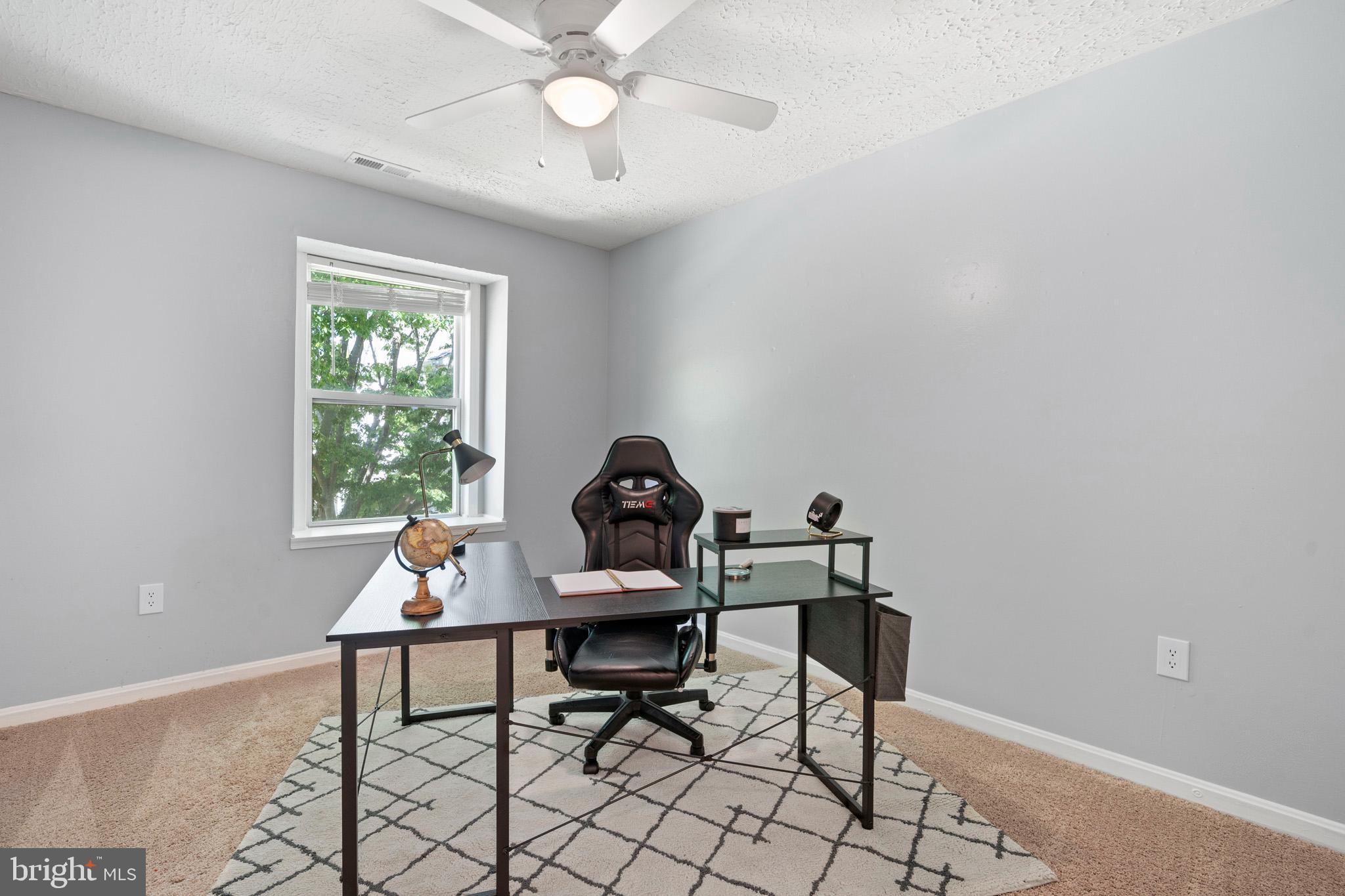 PICKETTS HARBOR - Residential