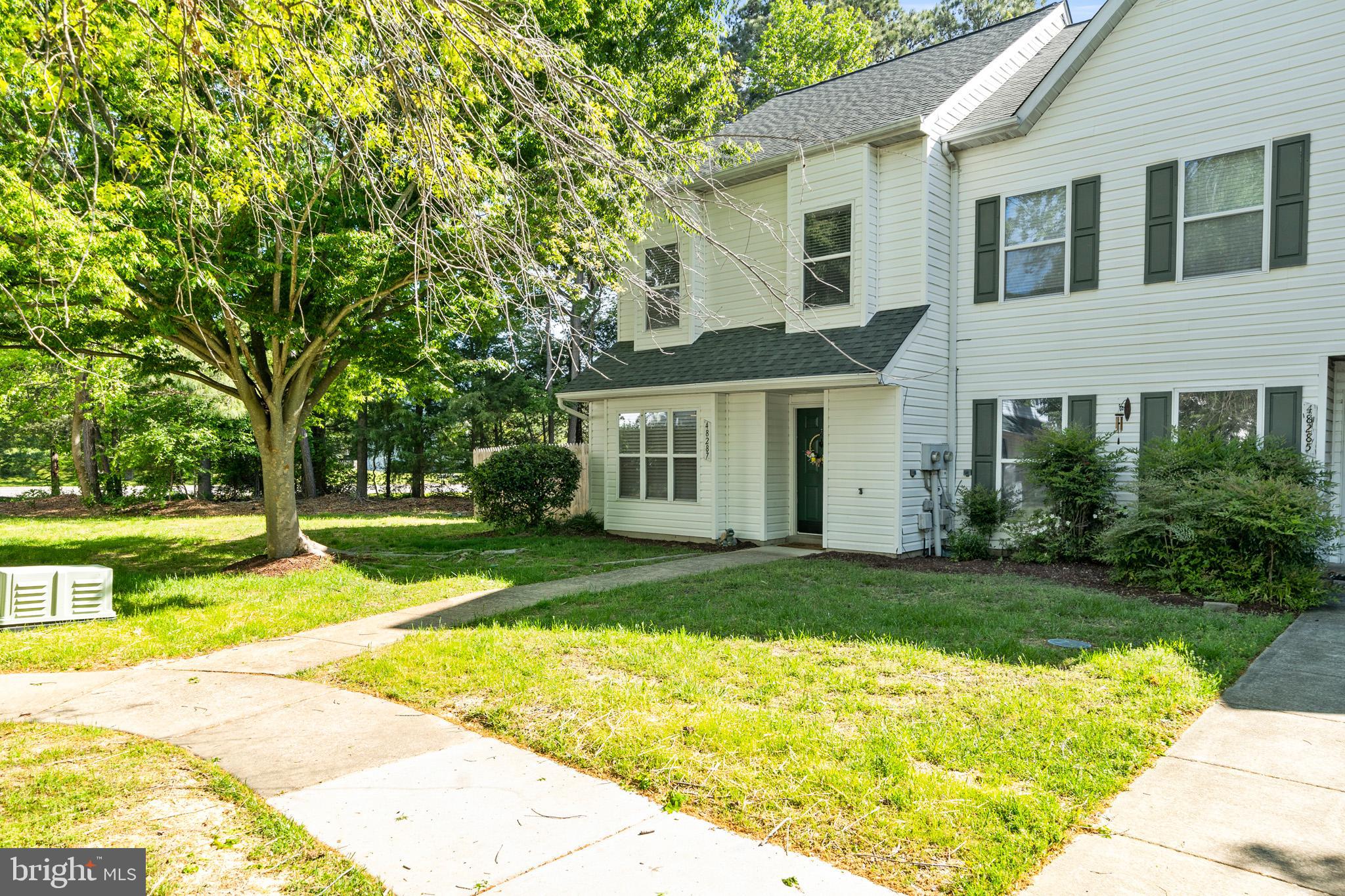 PICKETTS HARBOR - Residential