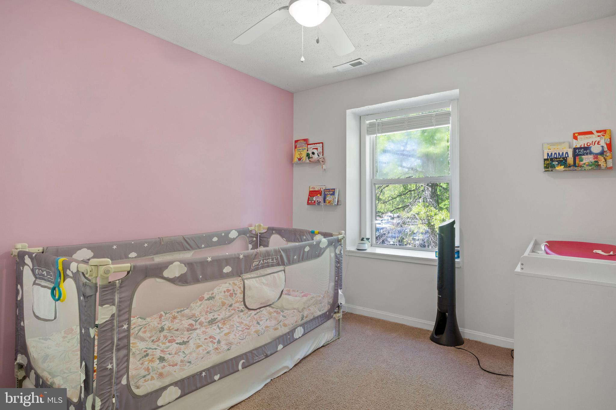 PICKETTS HARBOR - Residential