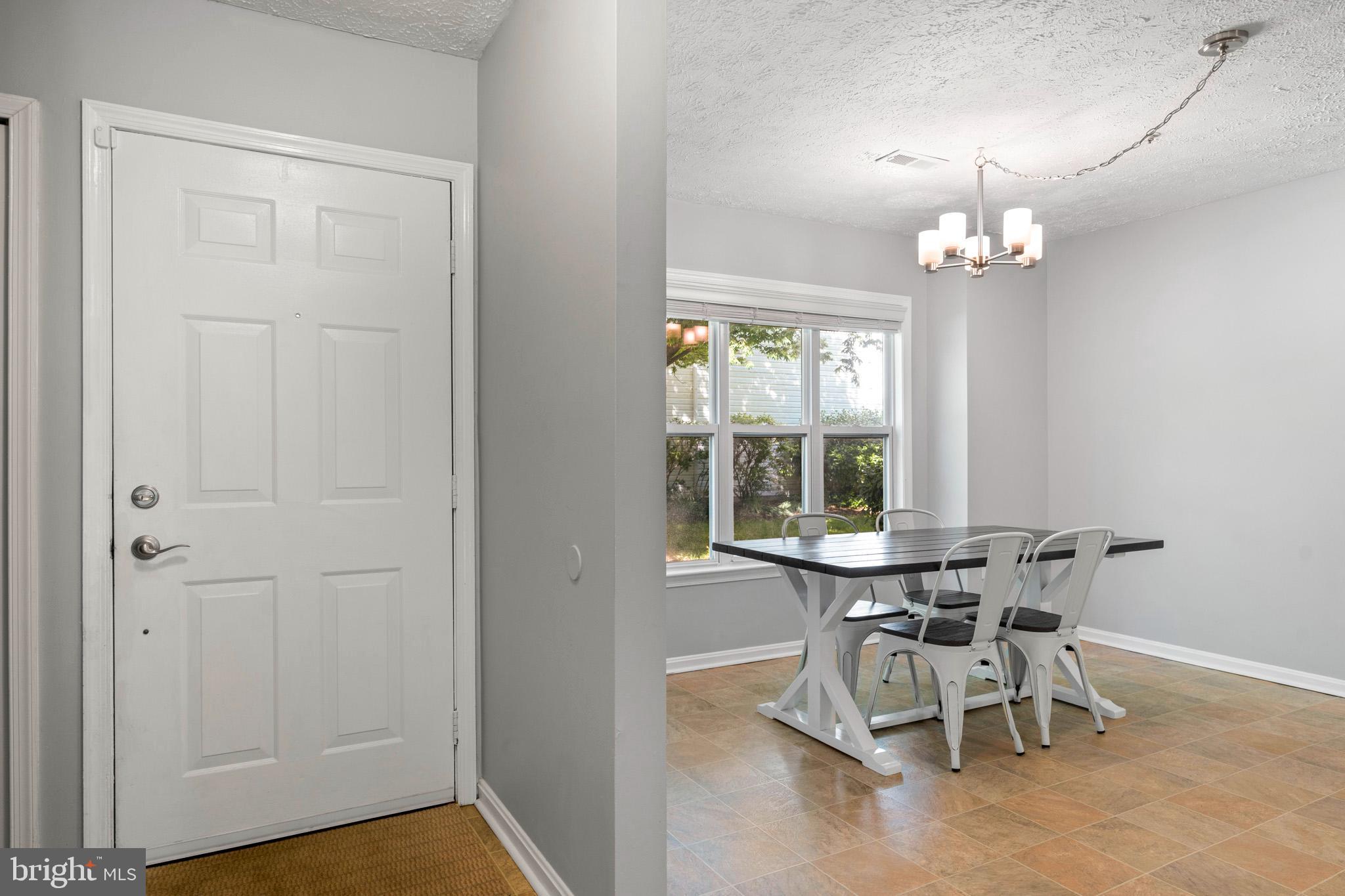 PICKETTS HARBOR - Residential