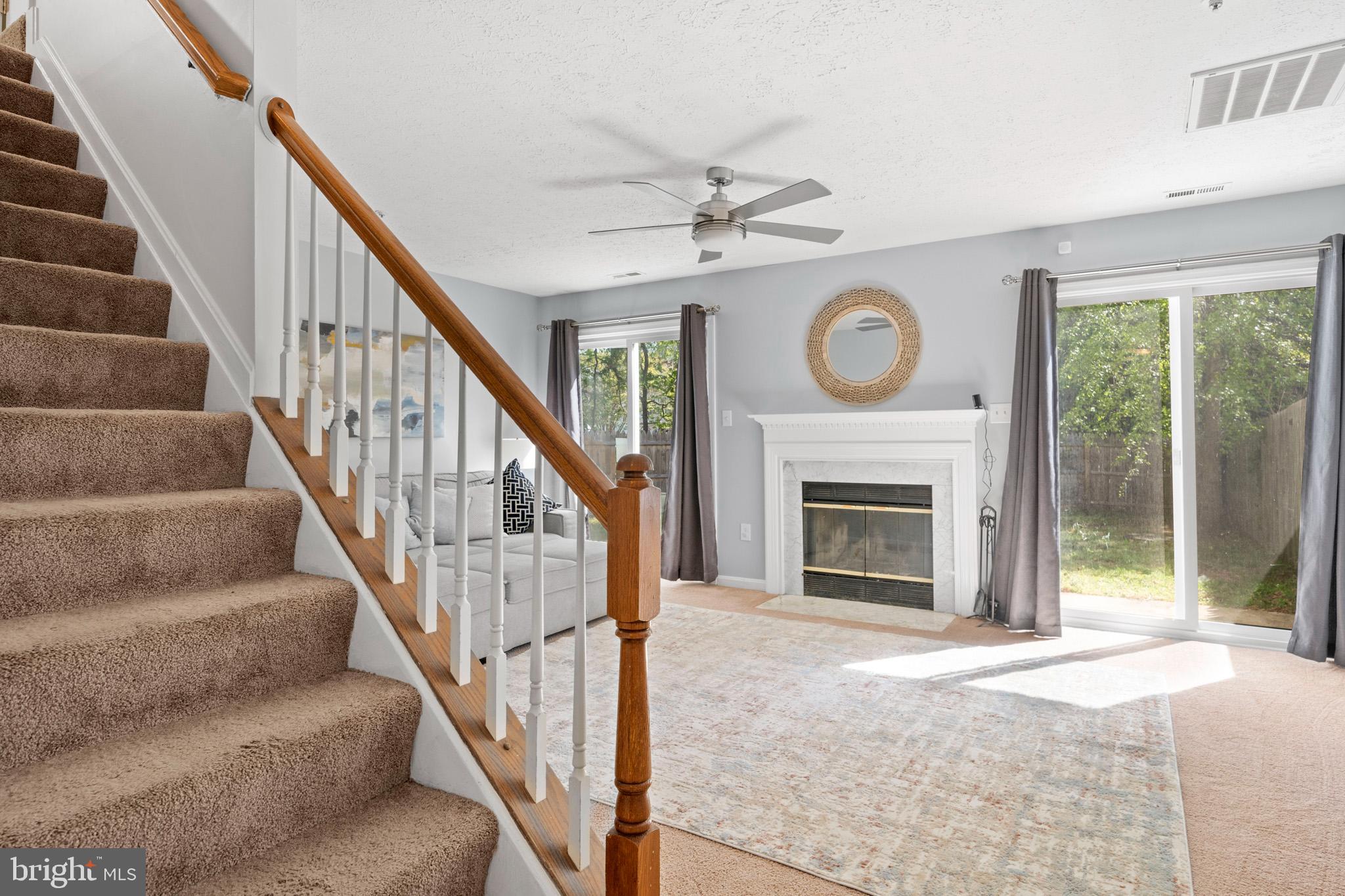 PICKETTS HARBOR - Residential