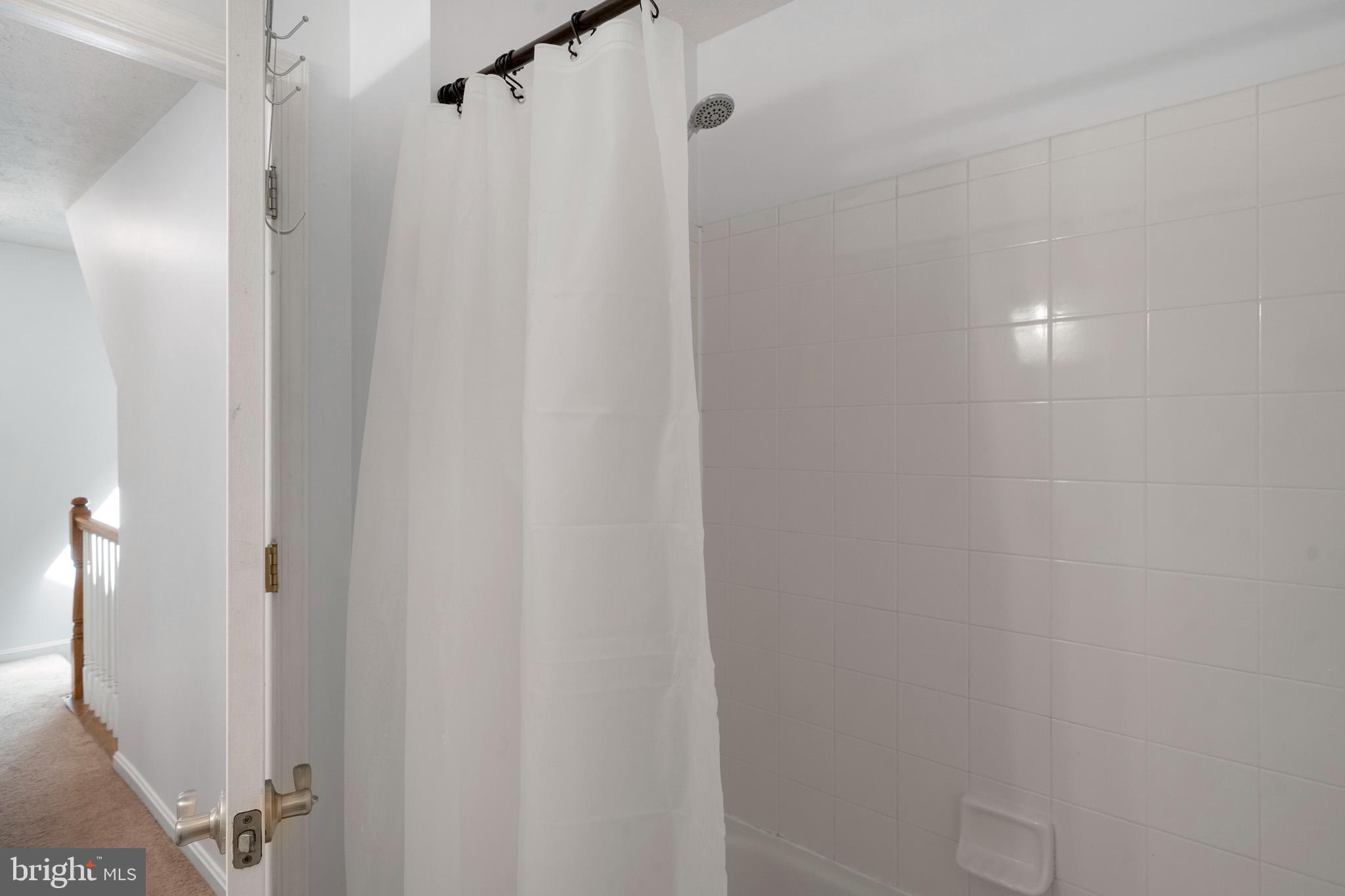 PICKETTS HARBOR - Residential