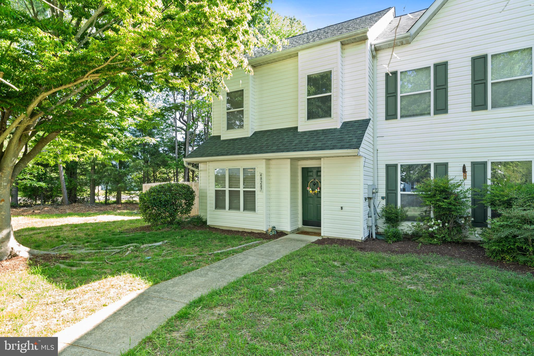 PICKETTS HARBOR - Residential