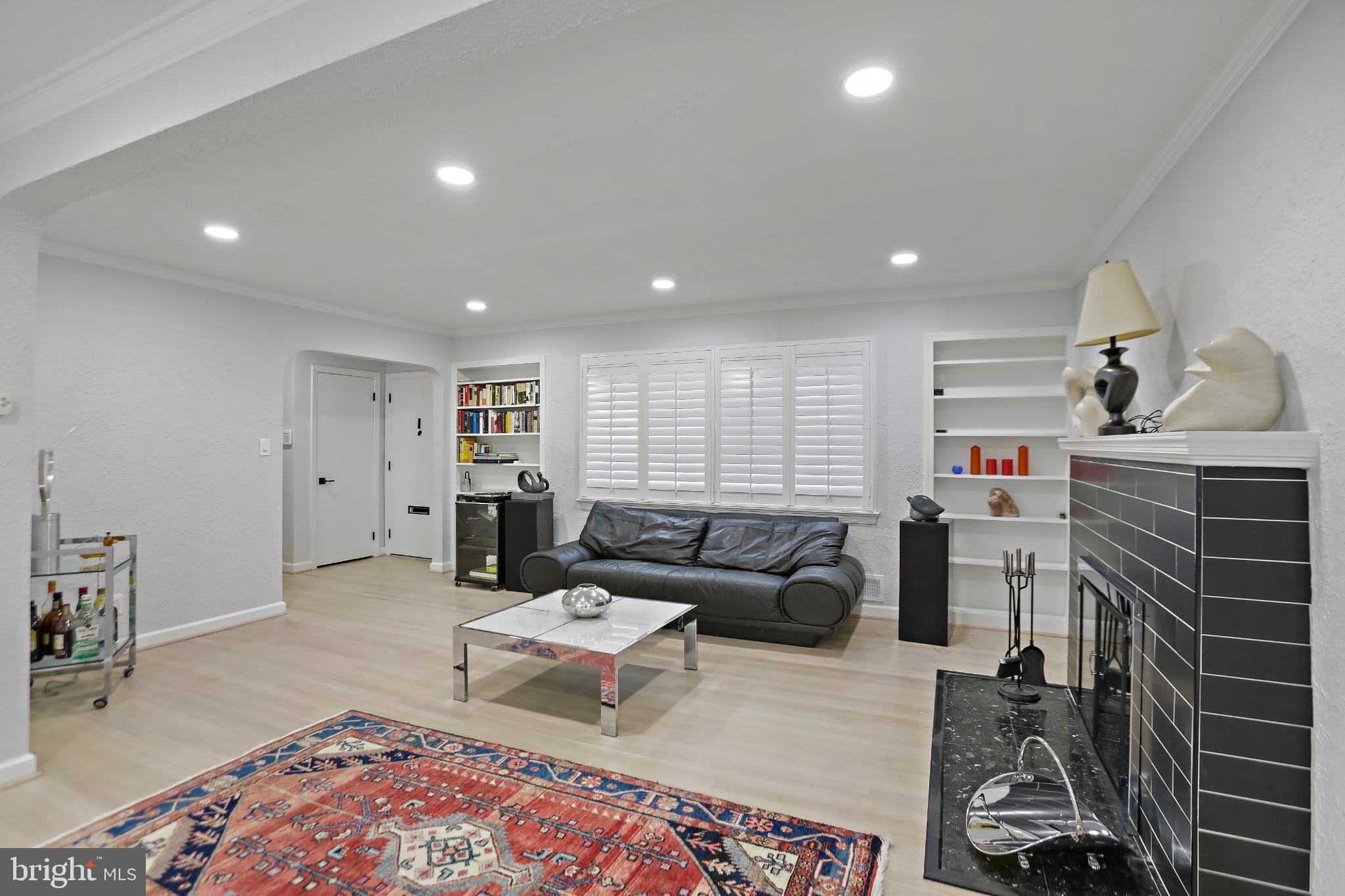 COLUMBIA PINES - Residential