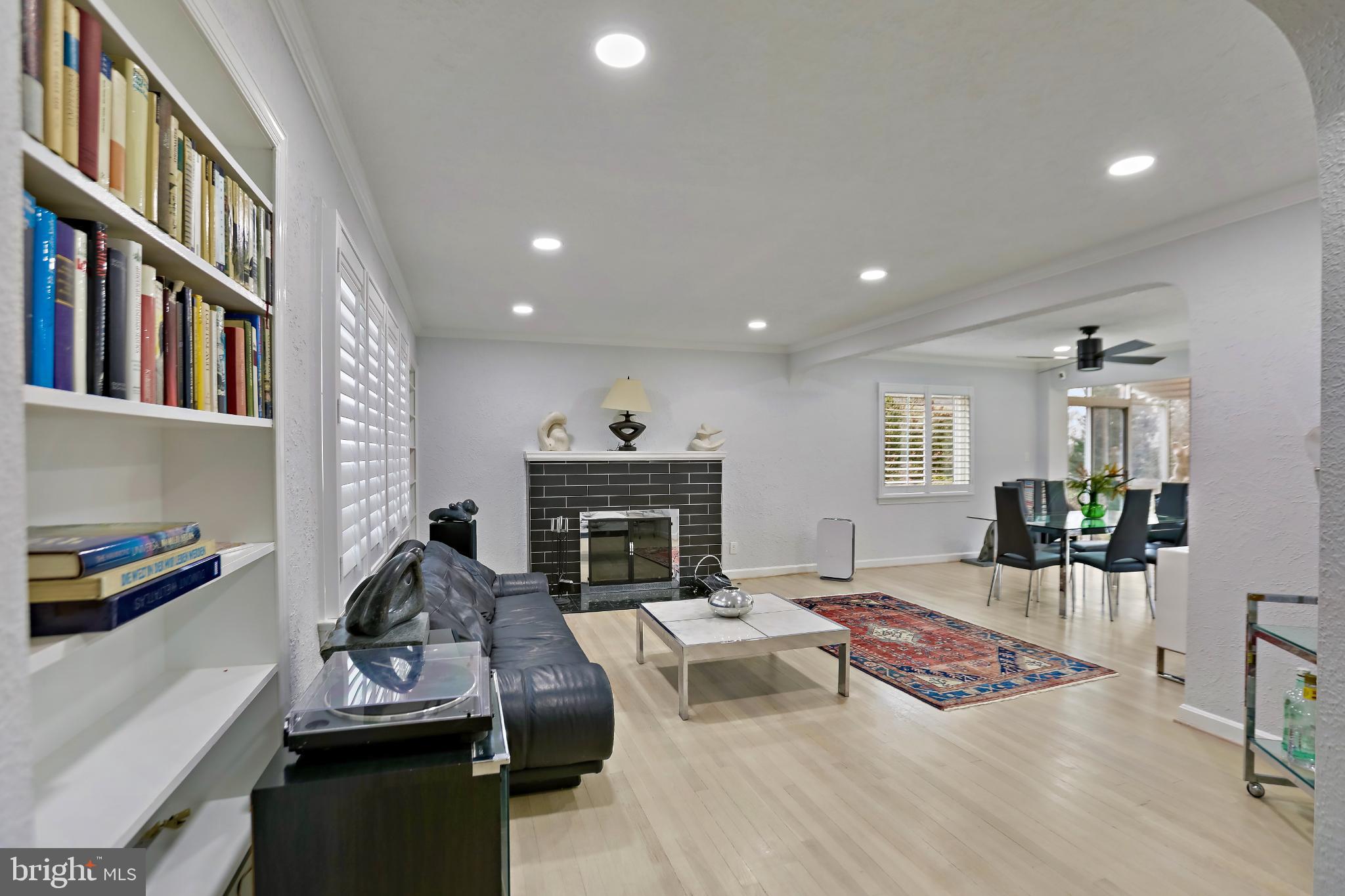 COLUMBIA PINES - Residential