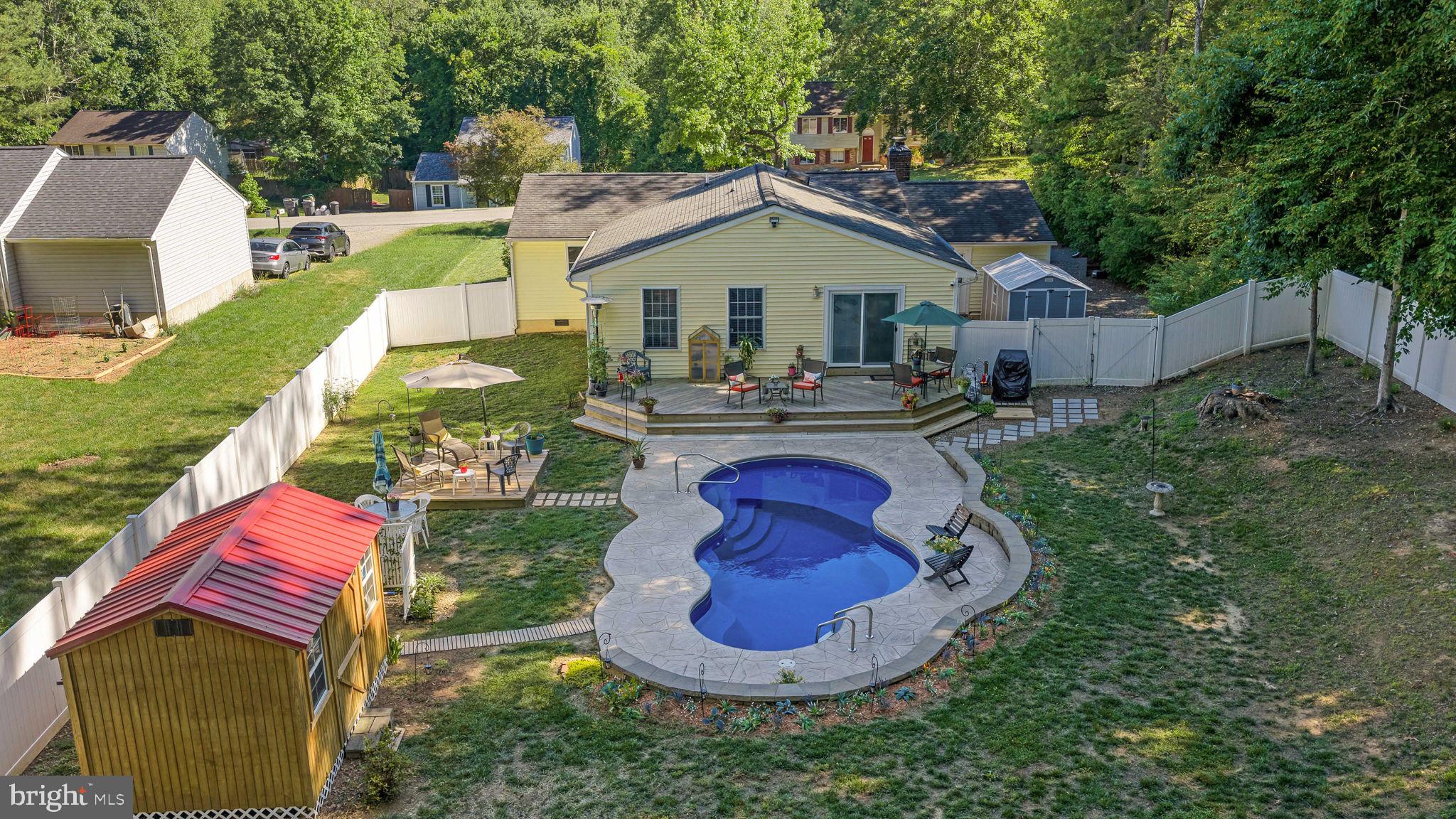 6811 PLANTATION FOREST DRIVE