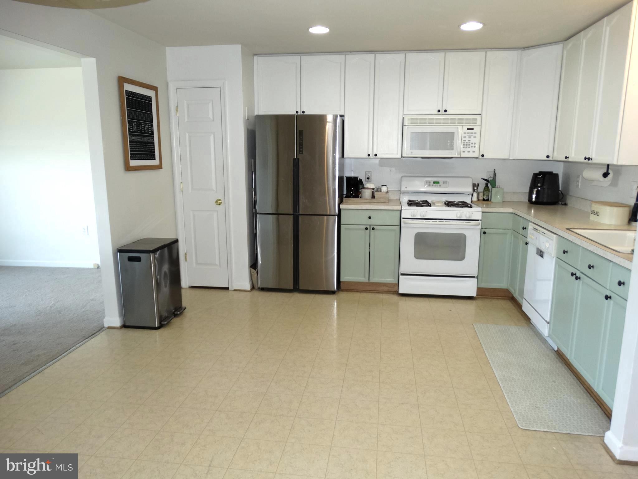 THE FAIRWAYS AT STONEBRIDGE - Residential