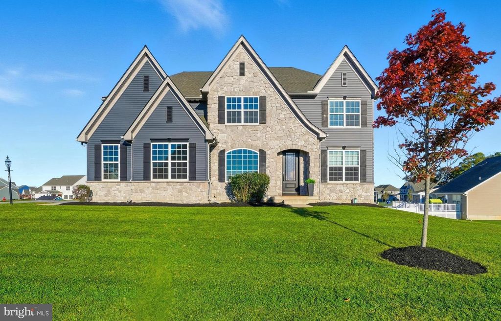 Photo of 318 Eliza Road, NEW FREEDOM, PA 17349 (MLS # PAYK2092542)