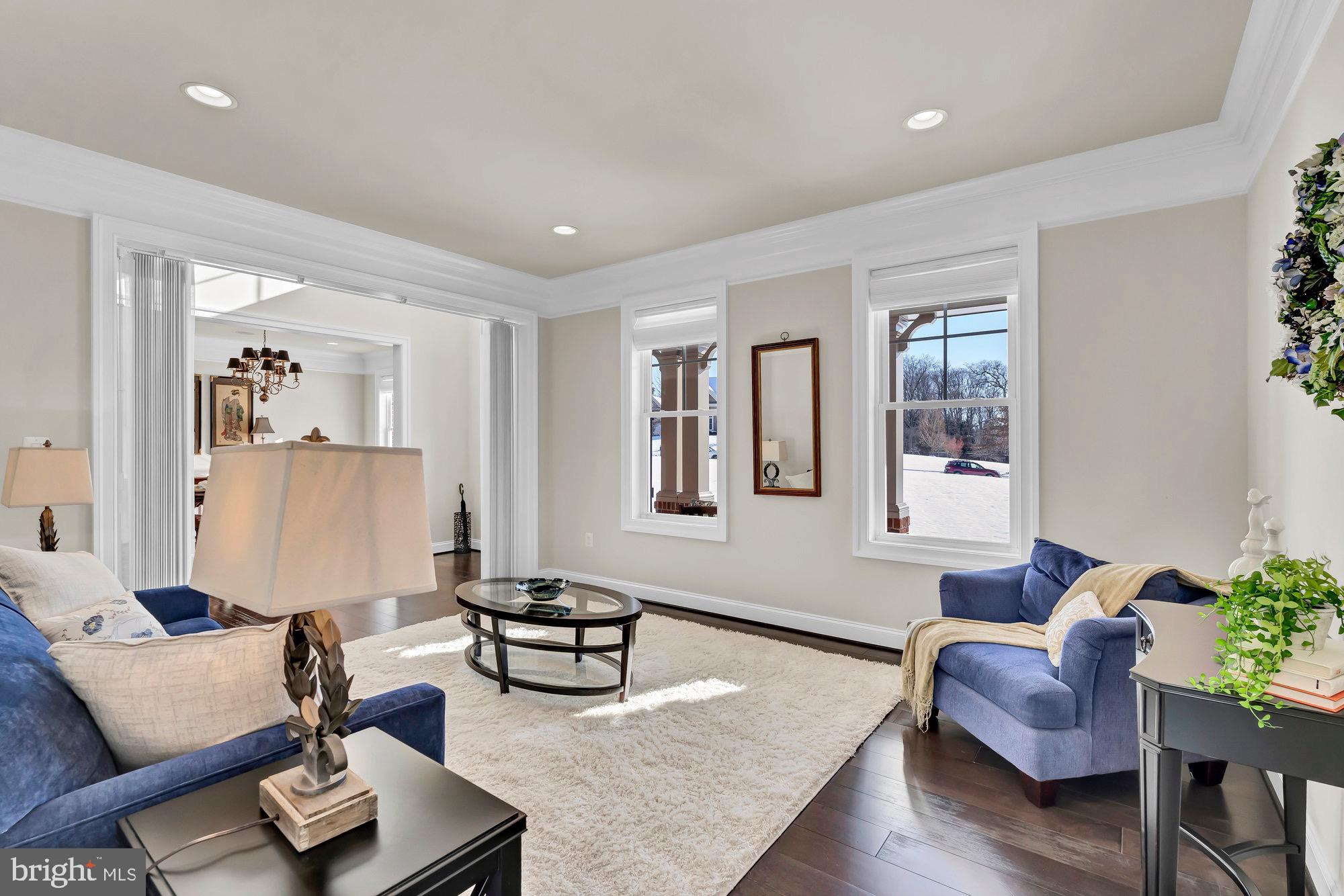 WAPLES MILL ESTATES - Residential