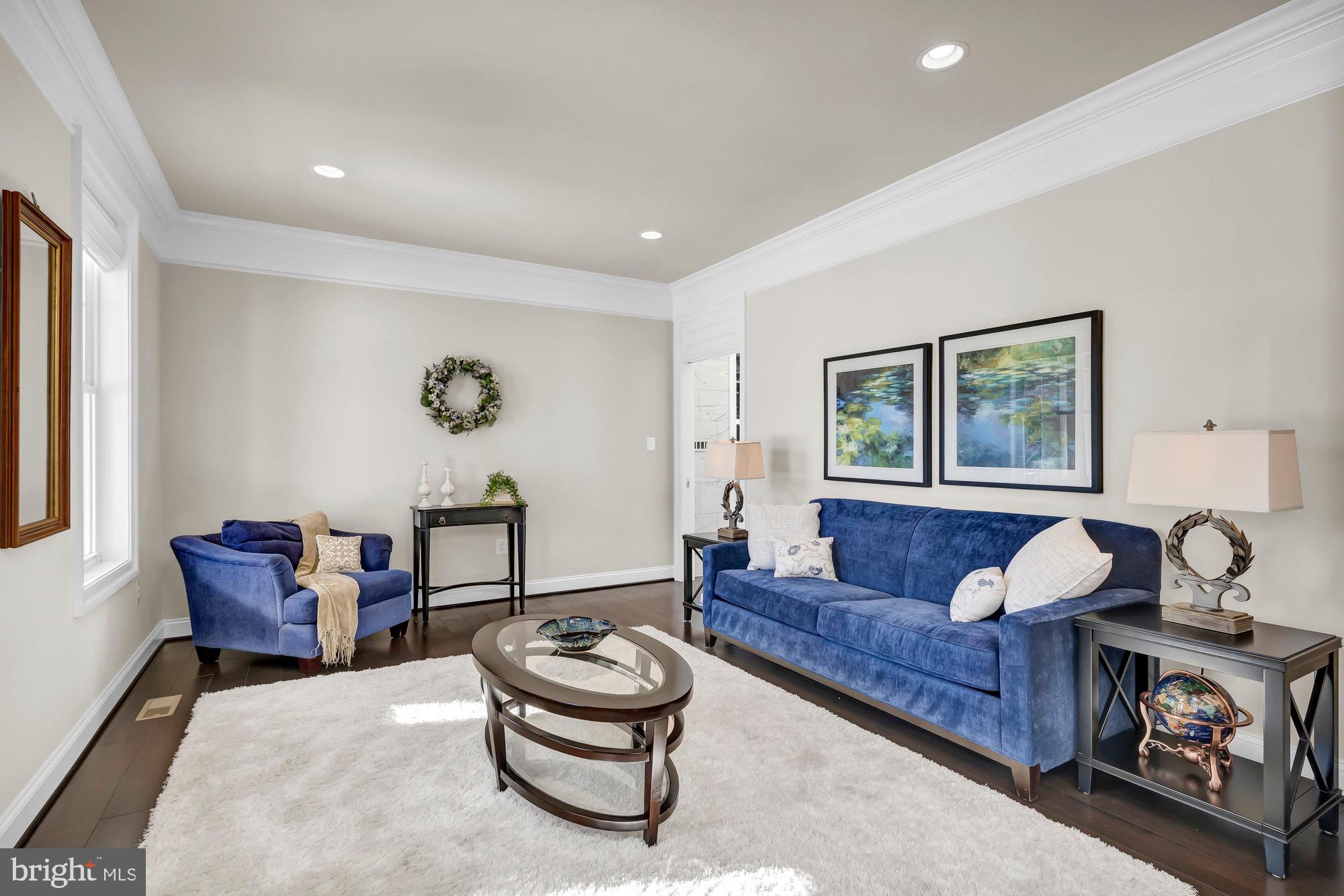 WAPLES MILL ESTATES - Residential