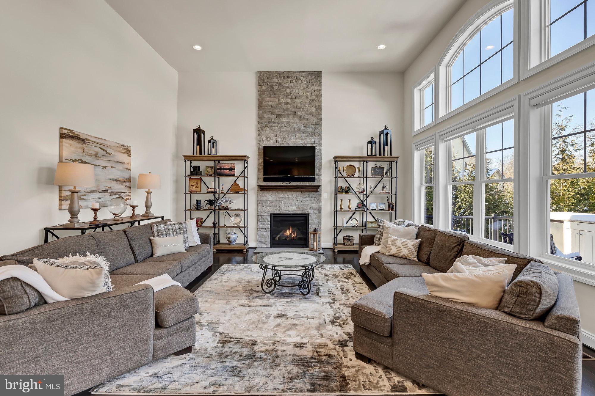 WAPLES MILL ESTATES - Residential