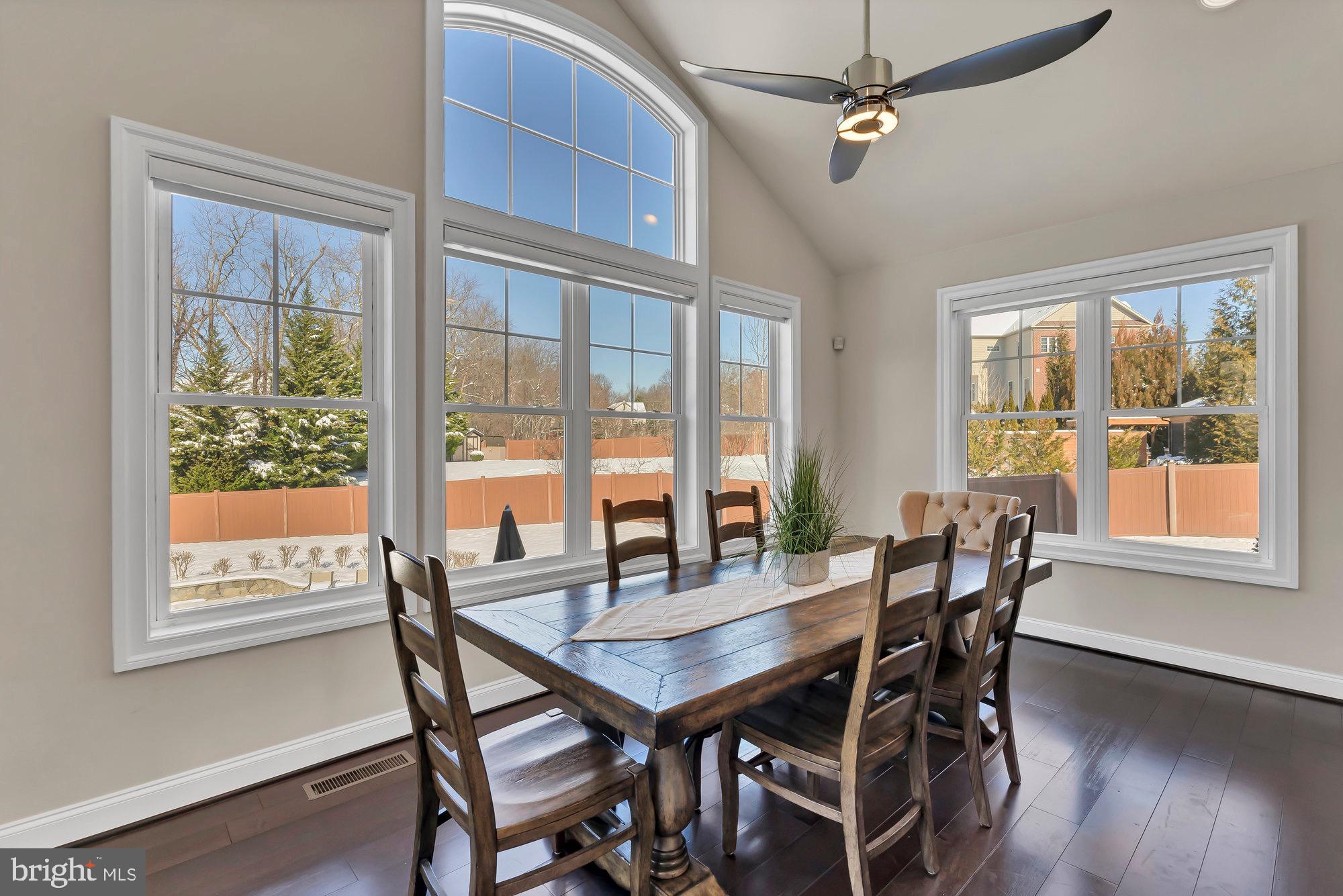 WAPLES MILL ESTATES - Residential