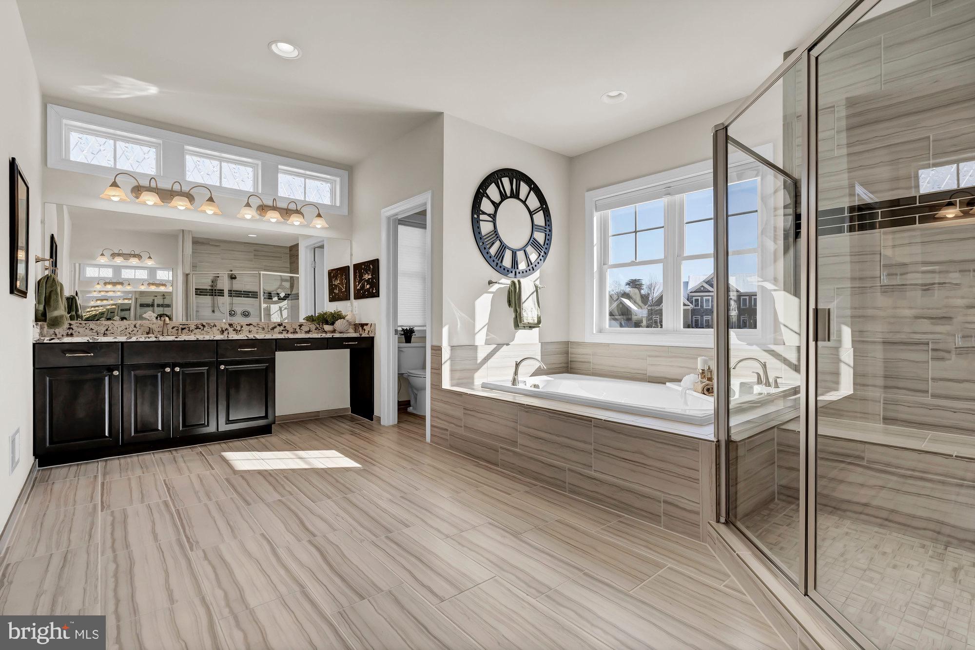 WAPLES MILL ESTATES - Residential