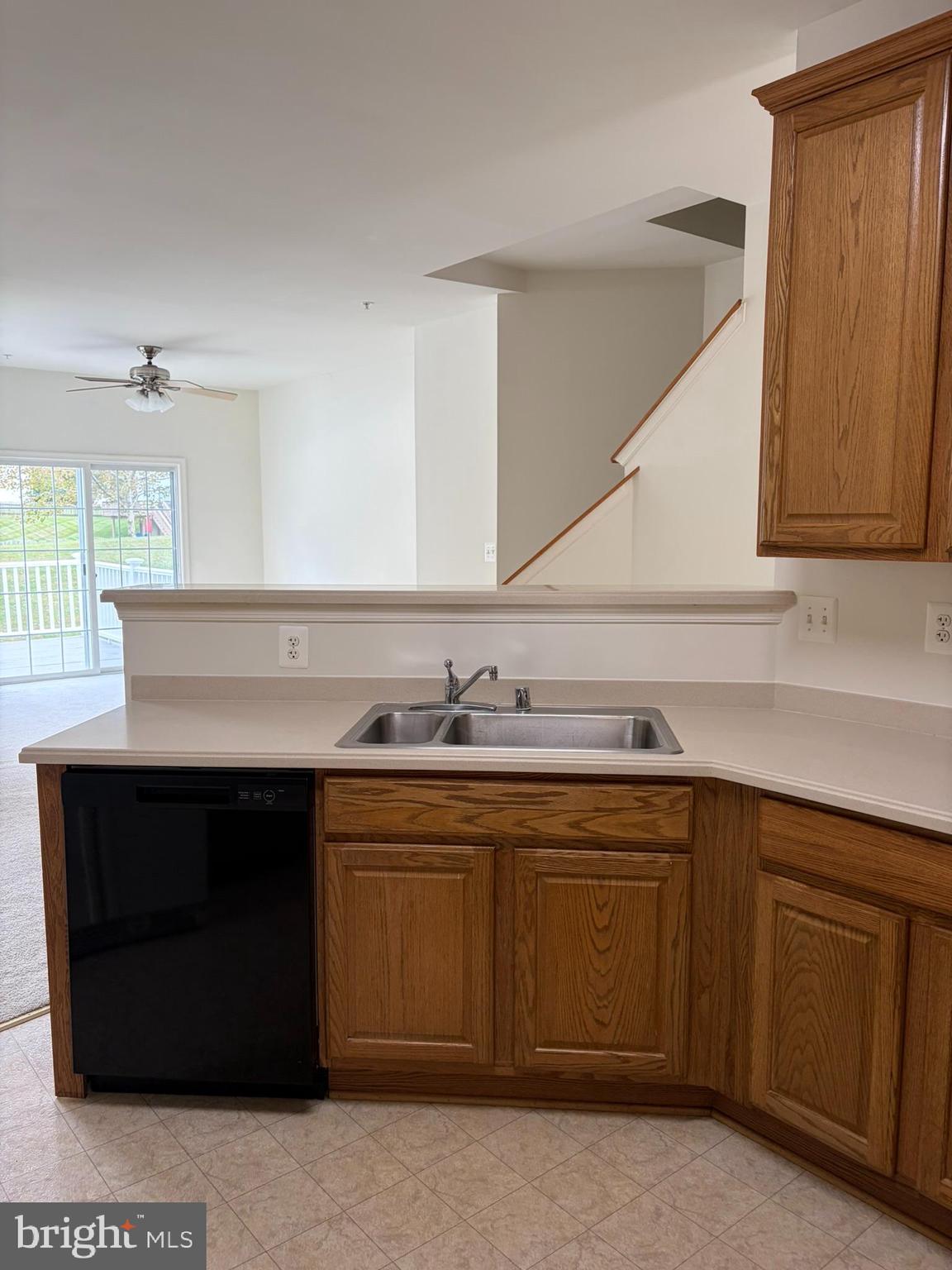 GREENBRIER HILLS - Residential Lease