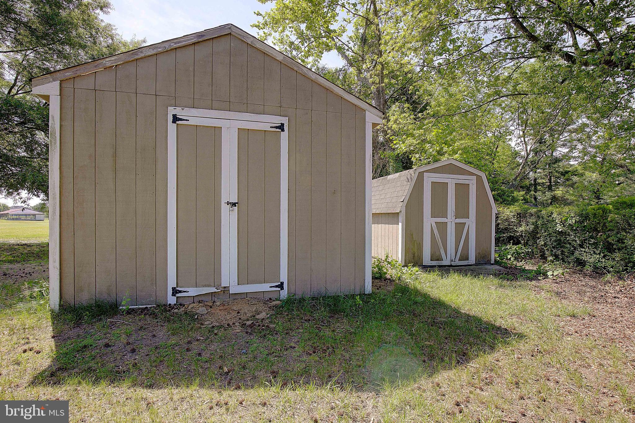 NEW CUT FARMS - Residential