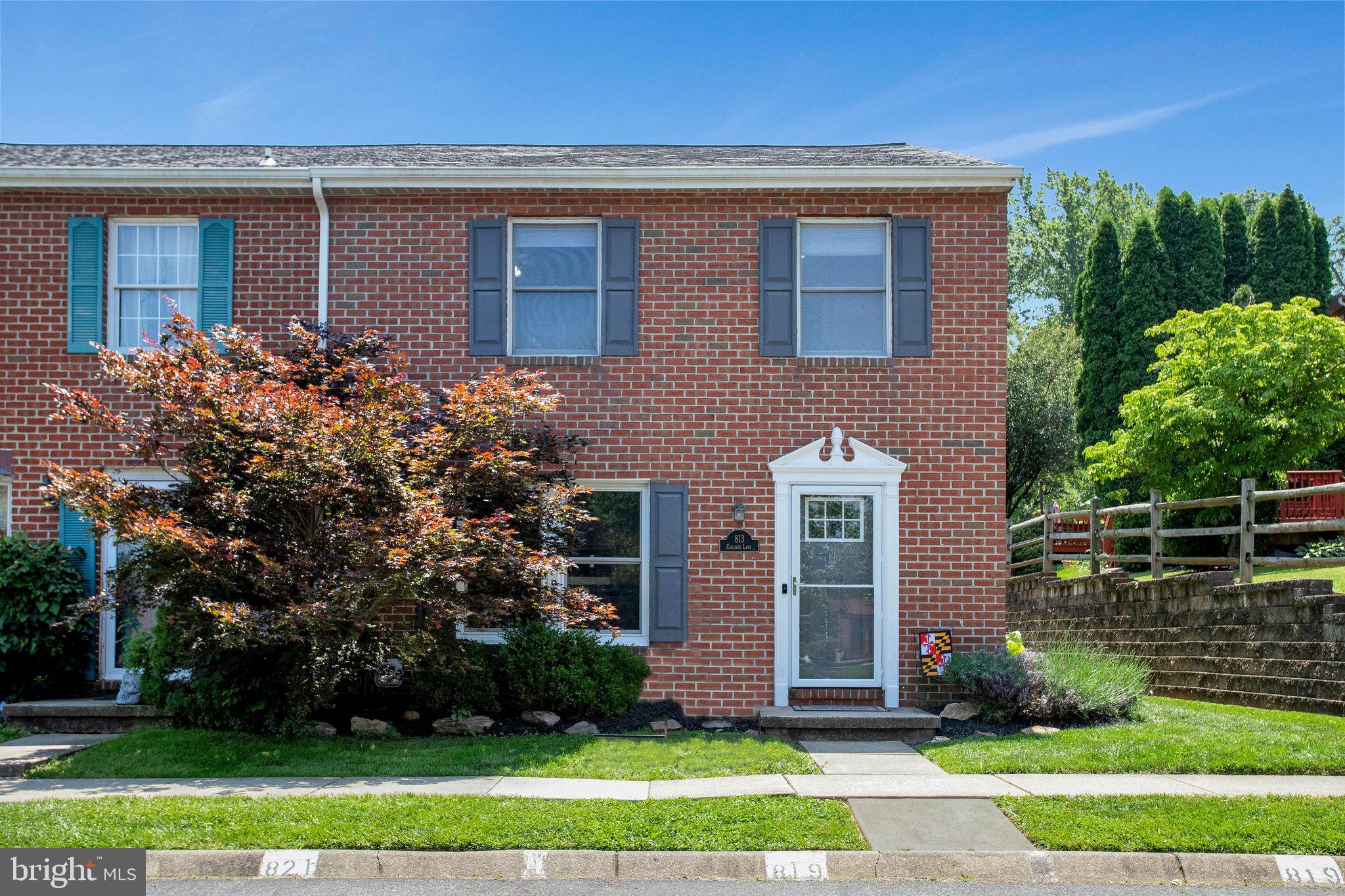 OLD FIELDS - Residential
