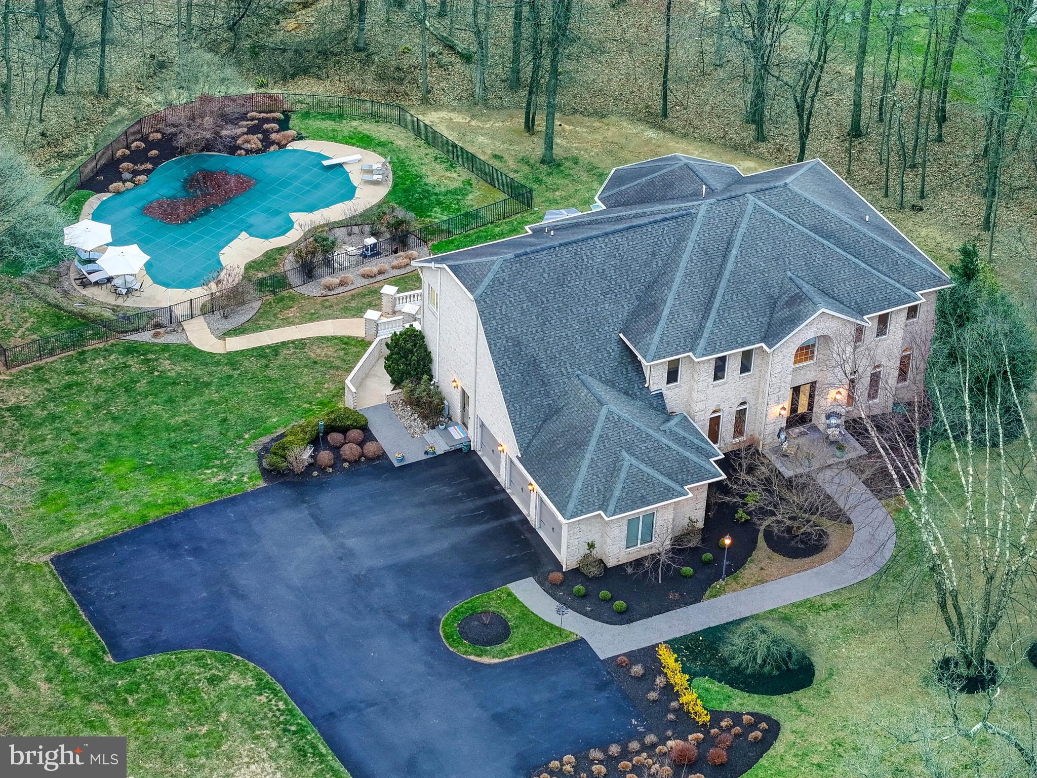 HUNTINGTON - Residential