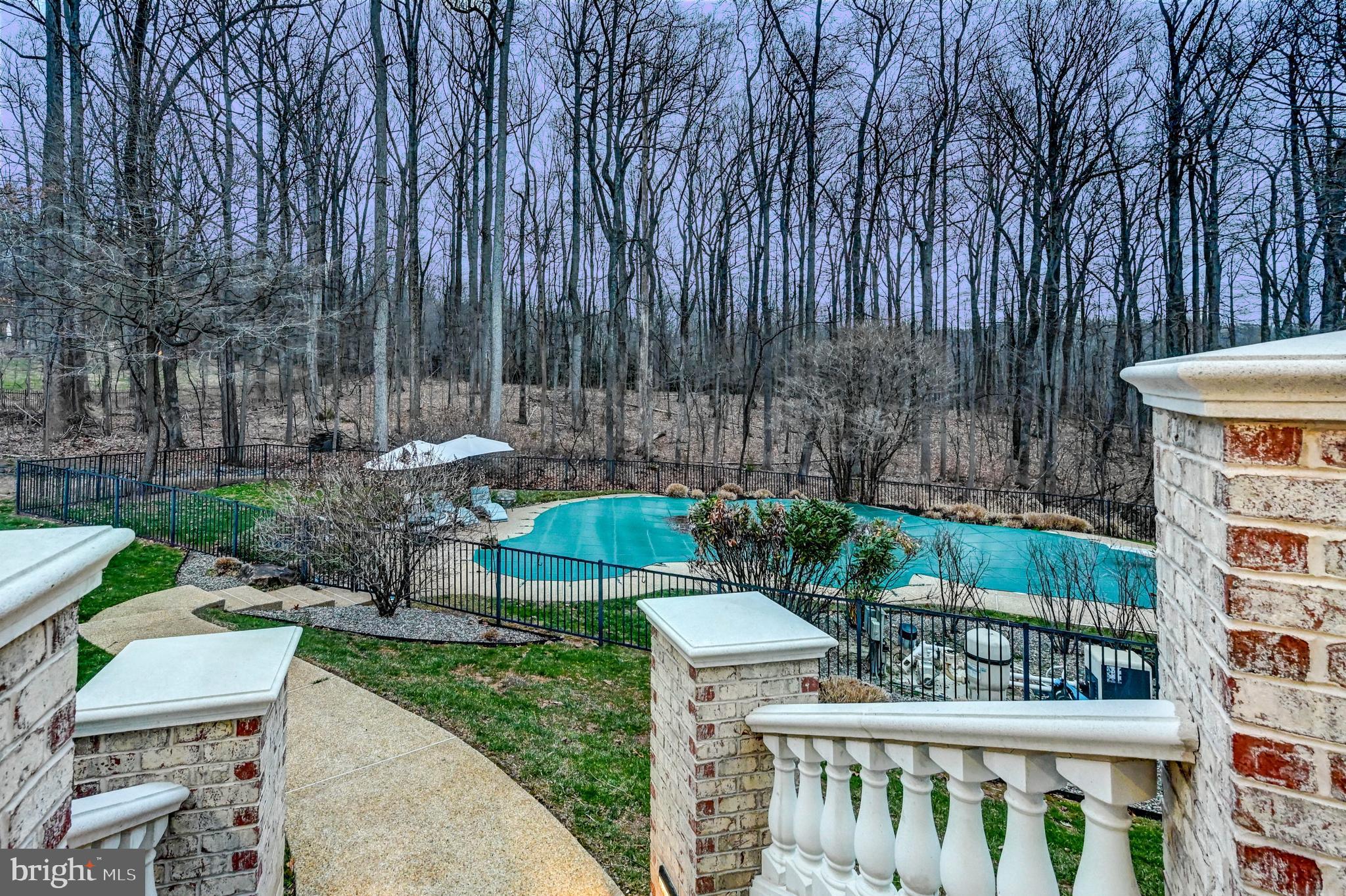 HUNTINGTON - Residential