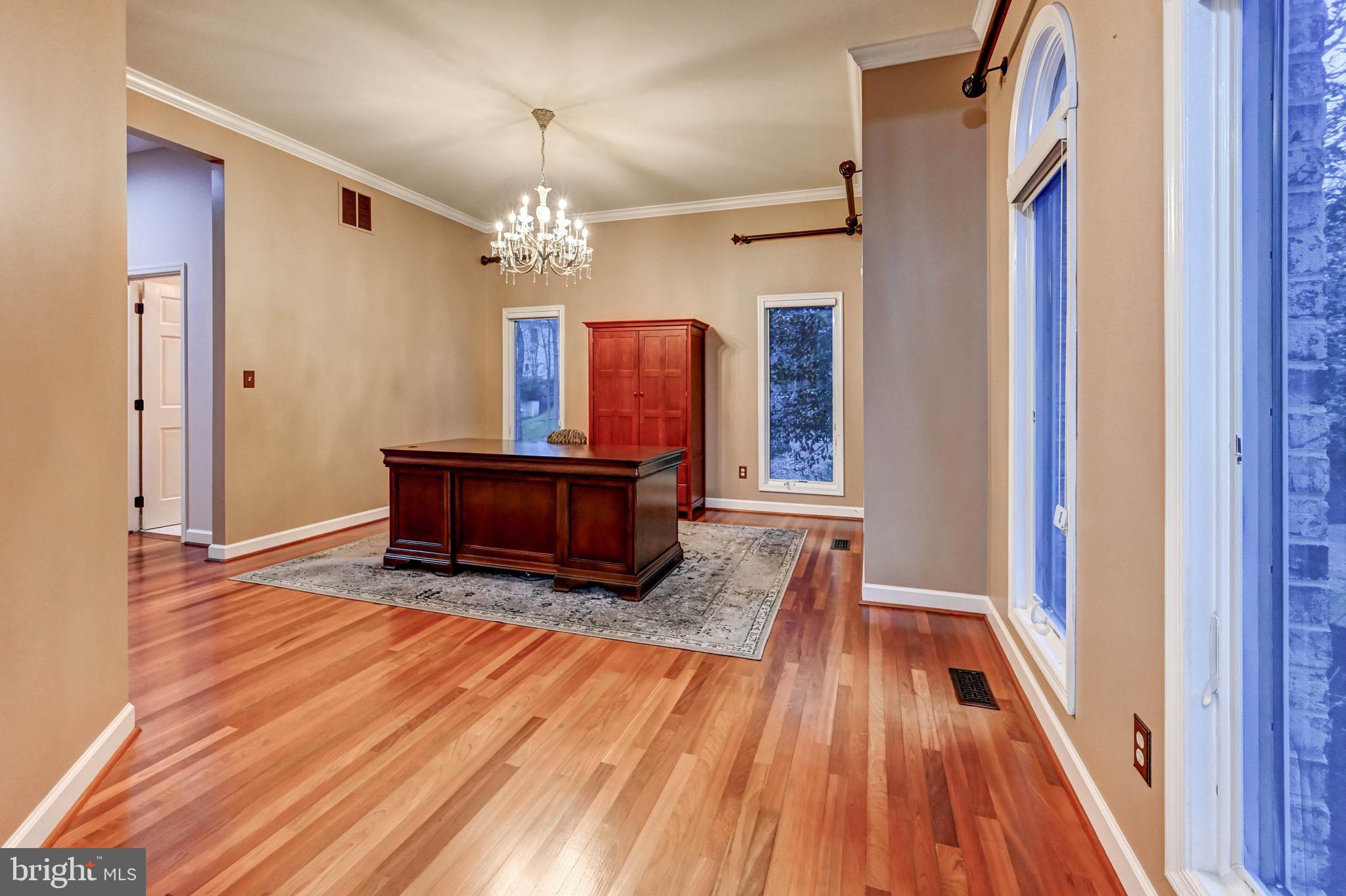 HUNTINGTON - Residential