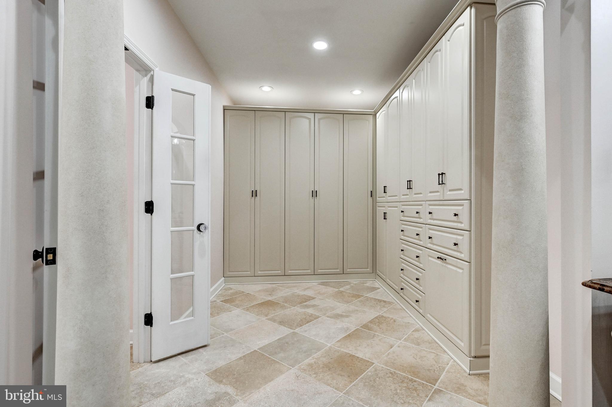 HUNTINGTON - Residential