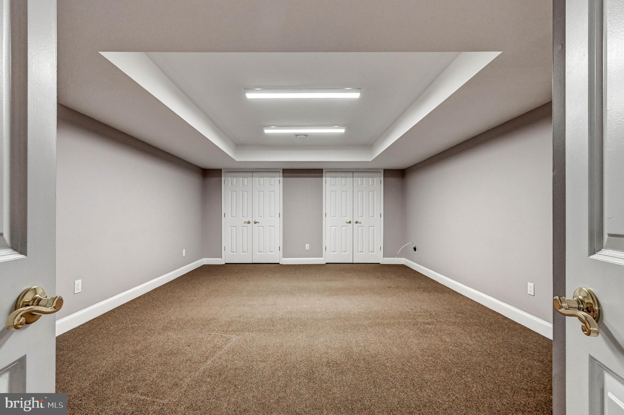 HUNTINGTON - Residential