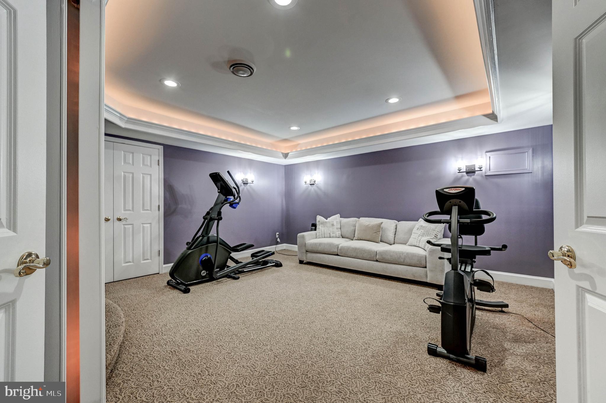 HUNTINGTON - Residential