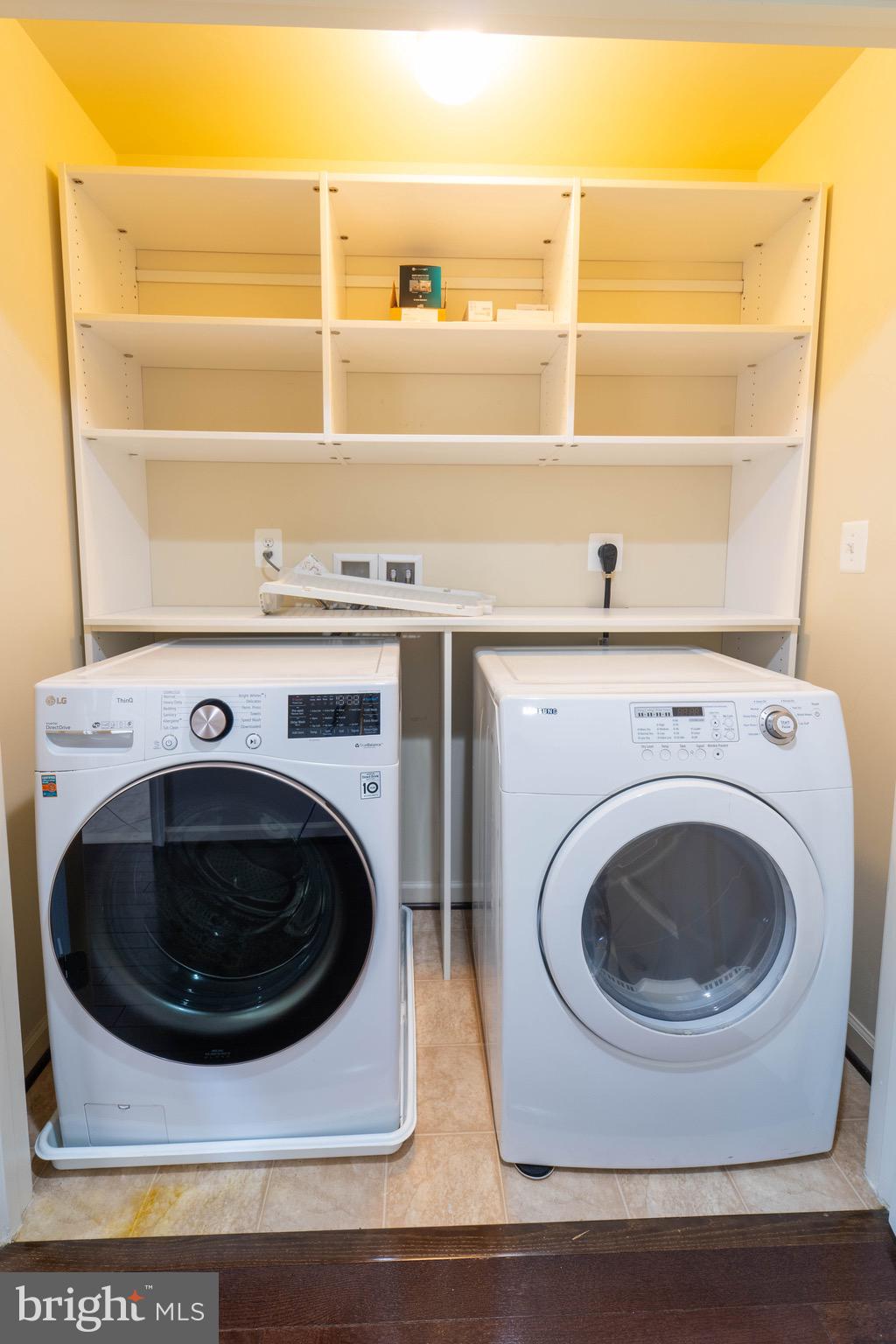 POPLAR RUN - Residential Lease