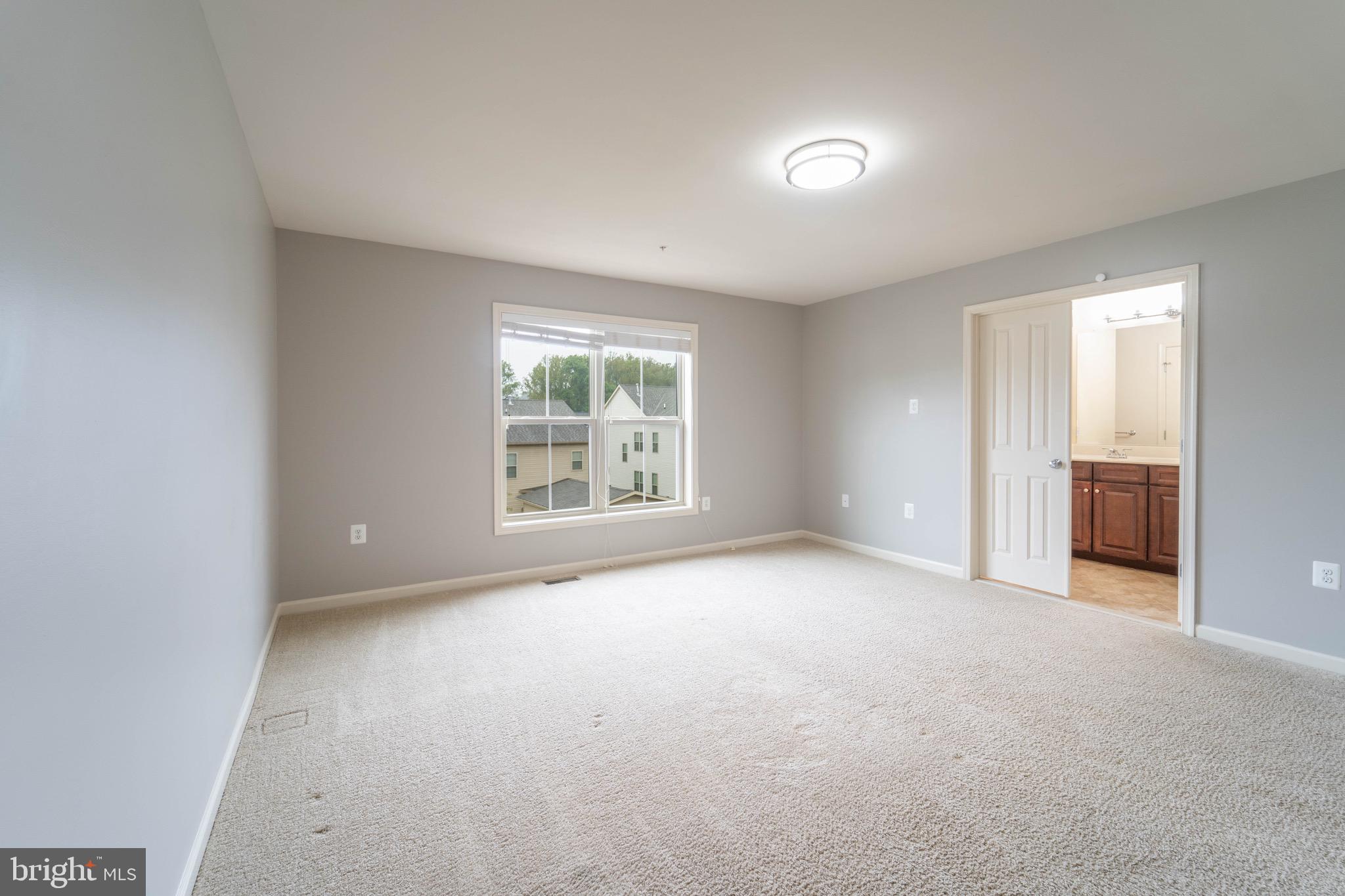 POPLAR RUN - Residential Lease