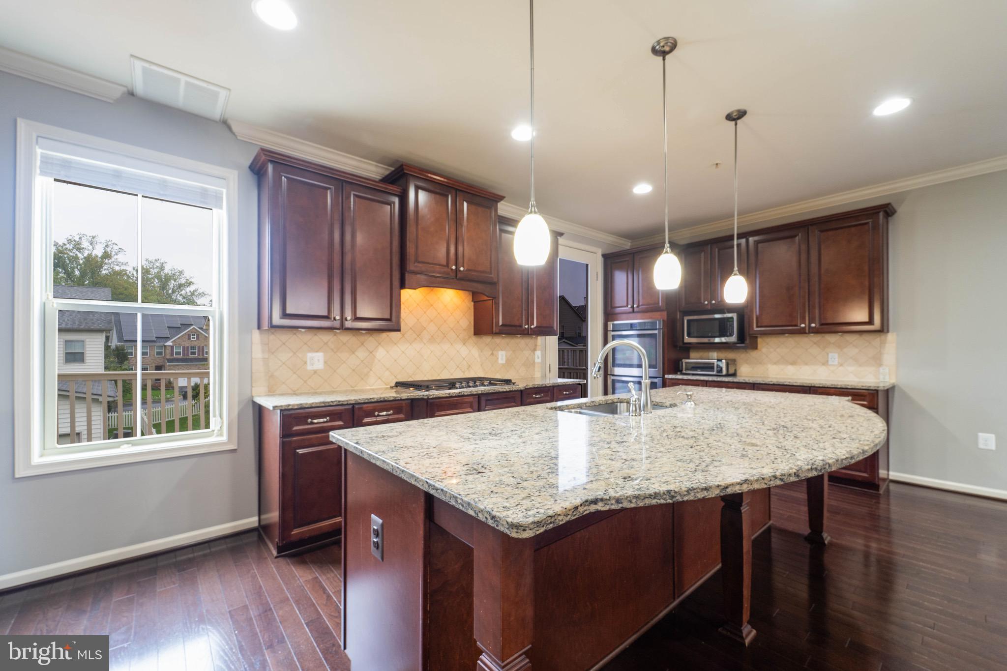 POPLAR RUN - Residential Lease