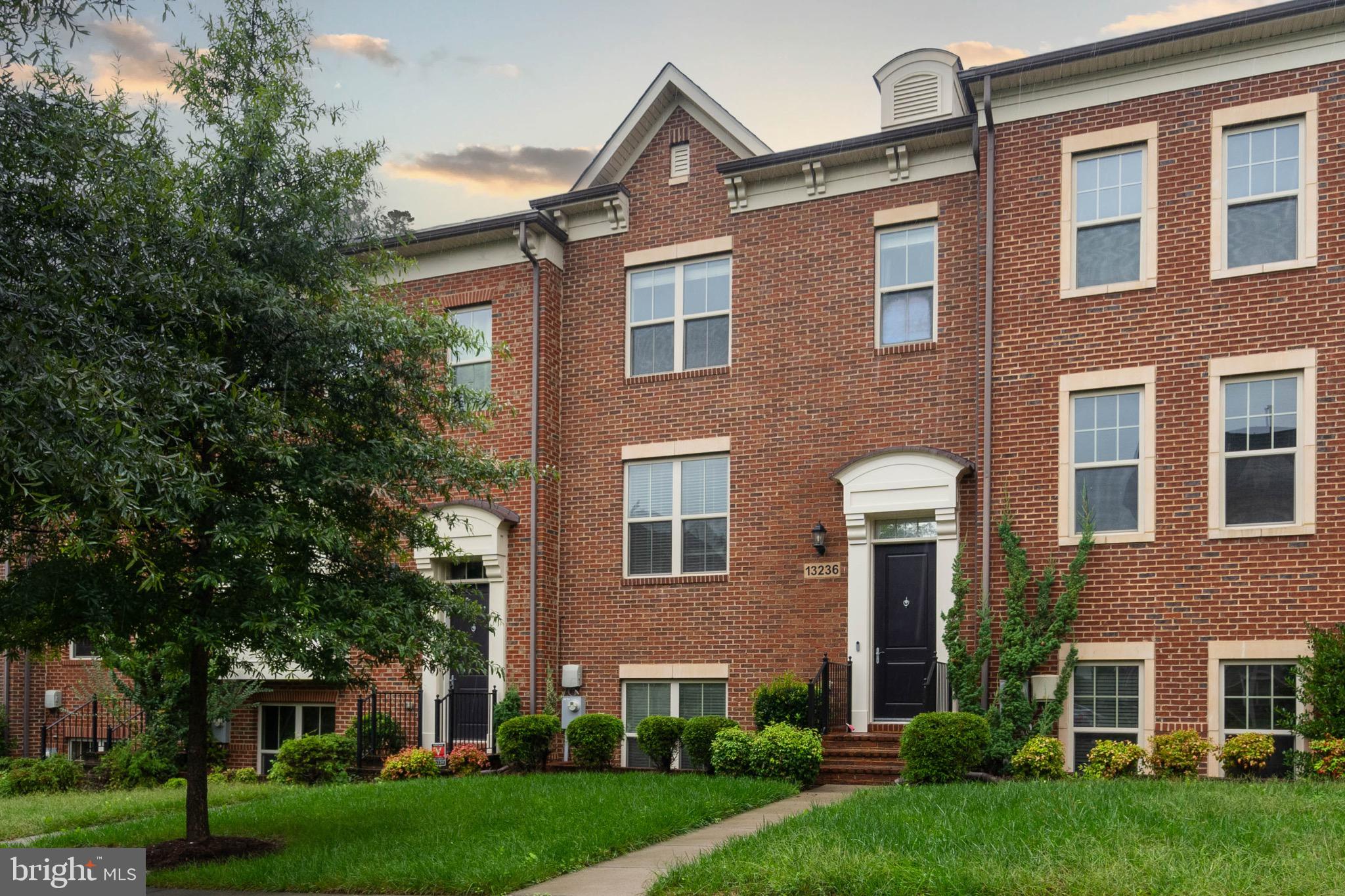 POPLAR RUN - Residential Lease