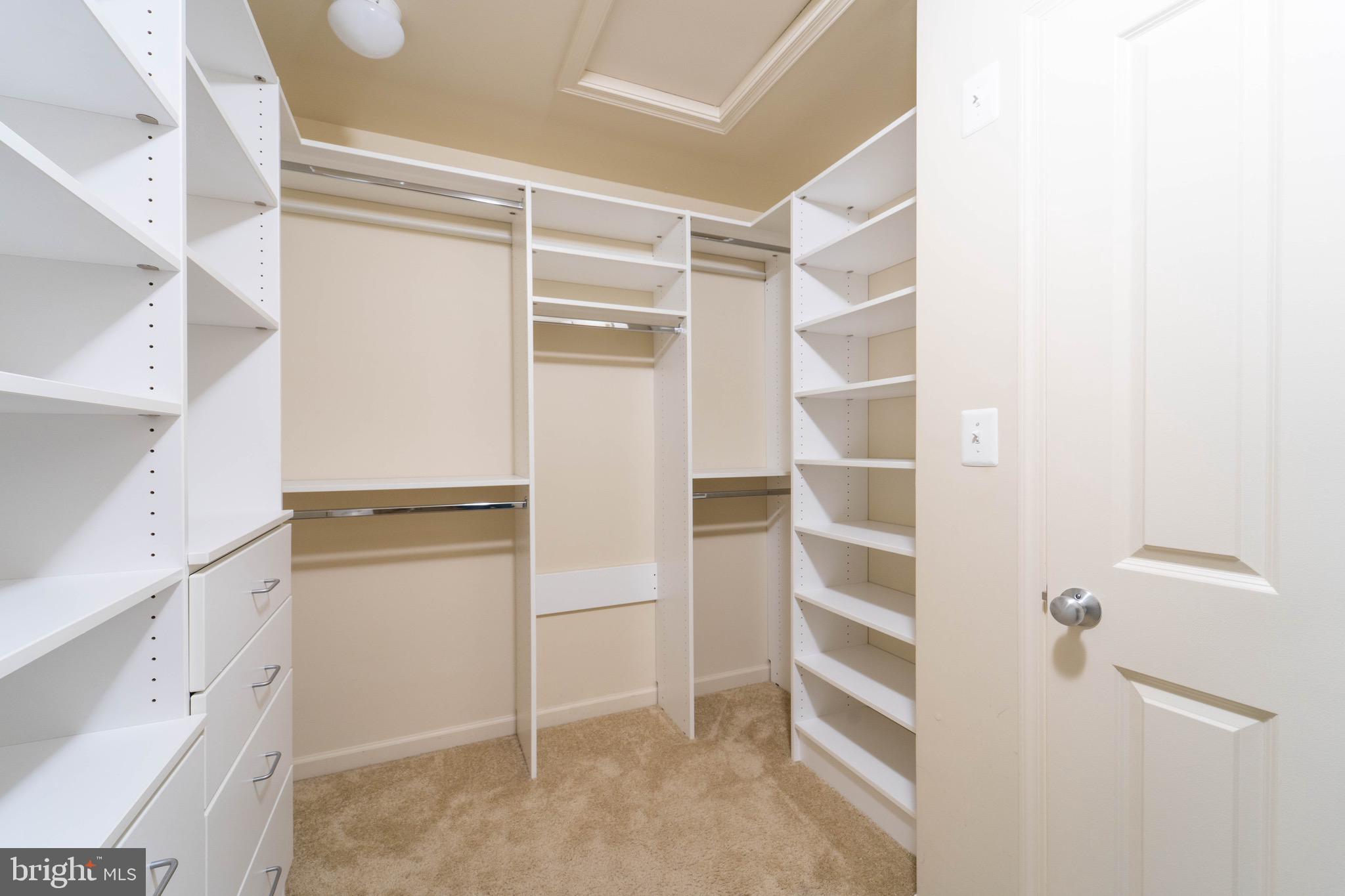 POPLAR RUN - Residential Lease