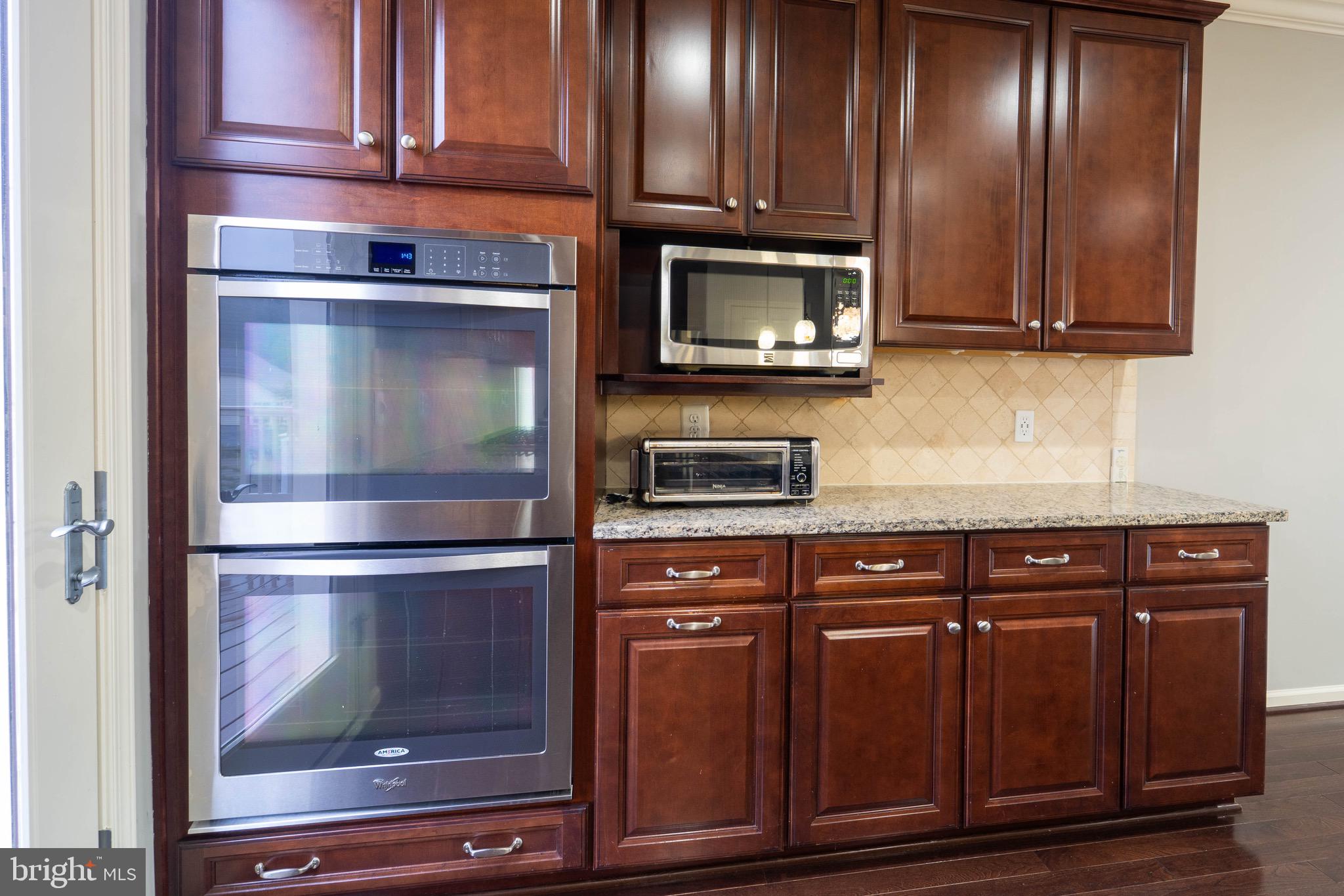 POPLAR RUN - Residential Lease