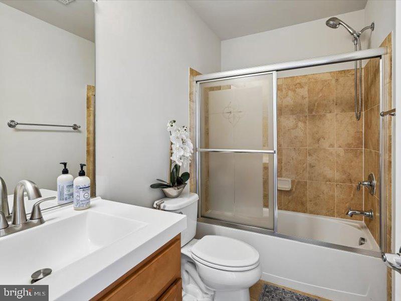 EAST GATE - Residential