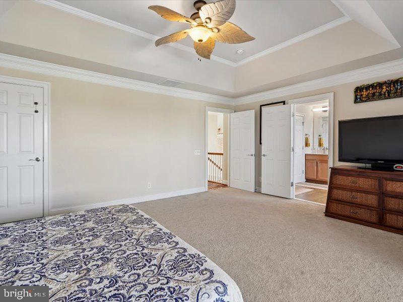 EAST GATE - Residential