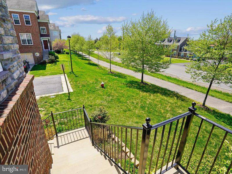 EAST GATE - Residential