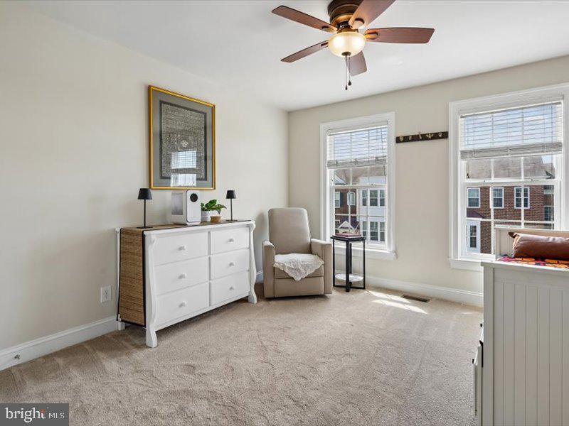 EAST GATE - Residential