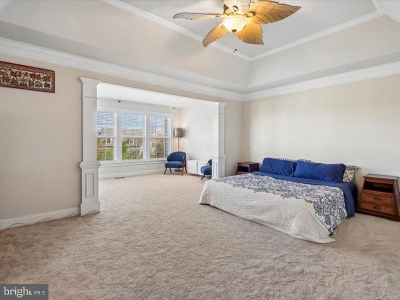 EAST GATE - Residential