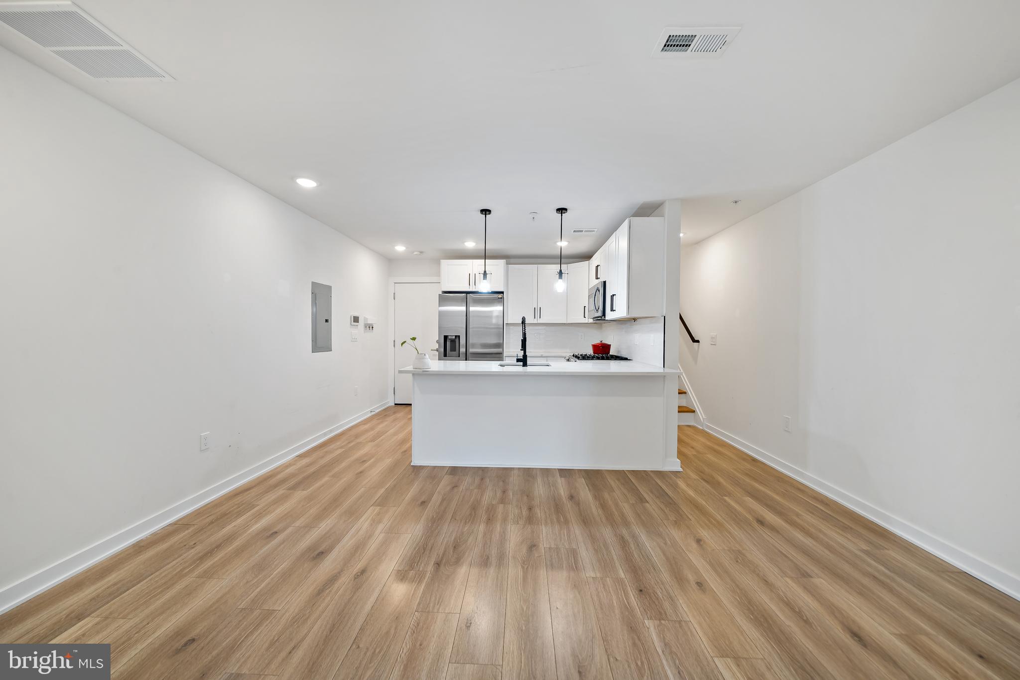 SPRING GARDEN - Residential Lease