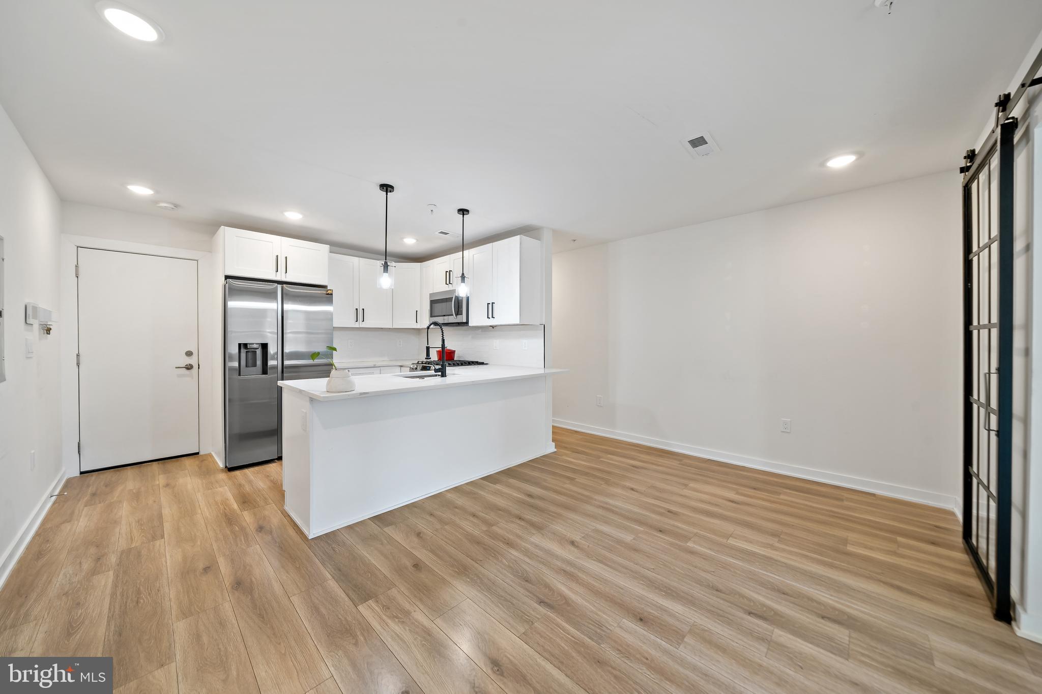 SPRING GARDEN - Residential Lease