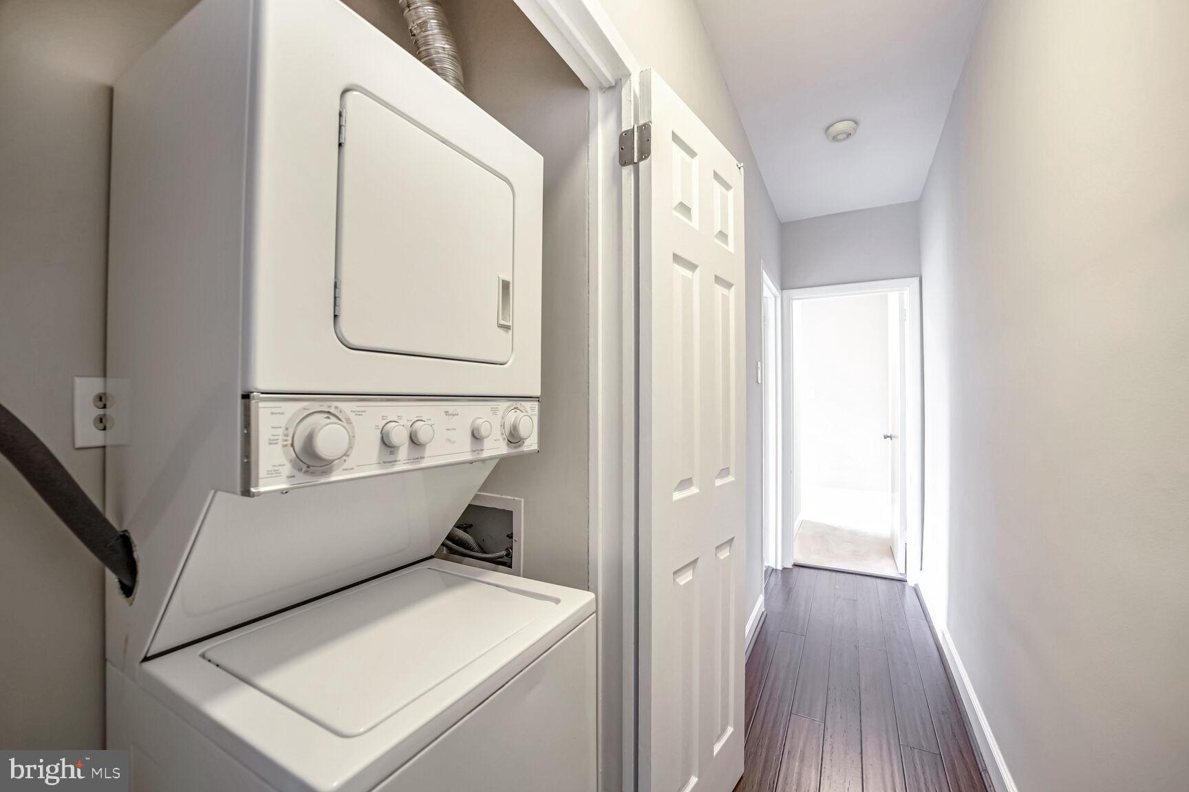 RIVER PLACE NORTH - Residential