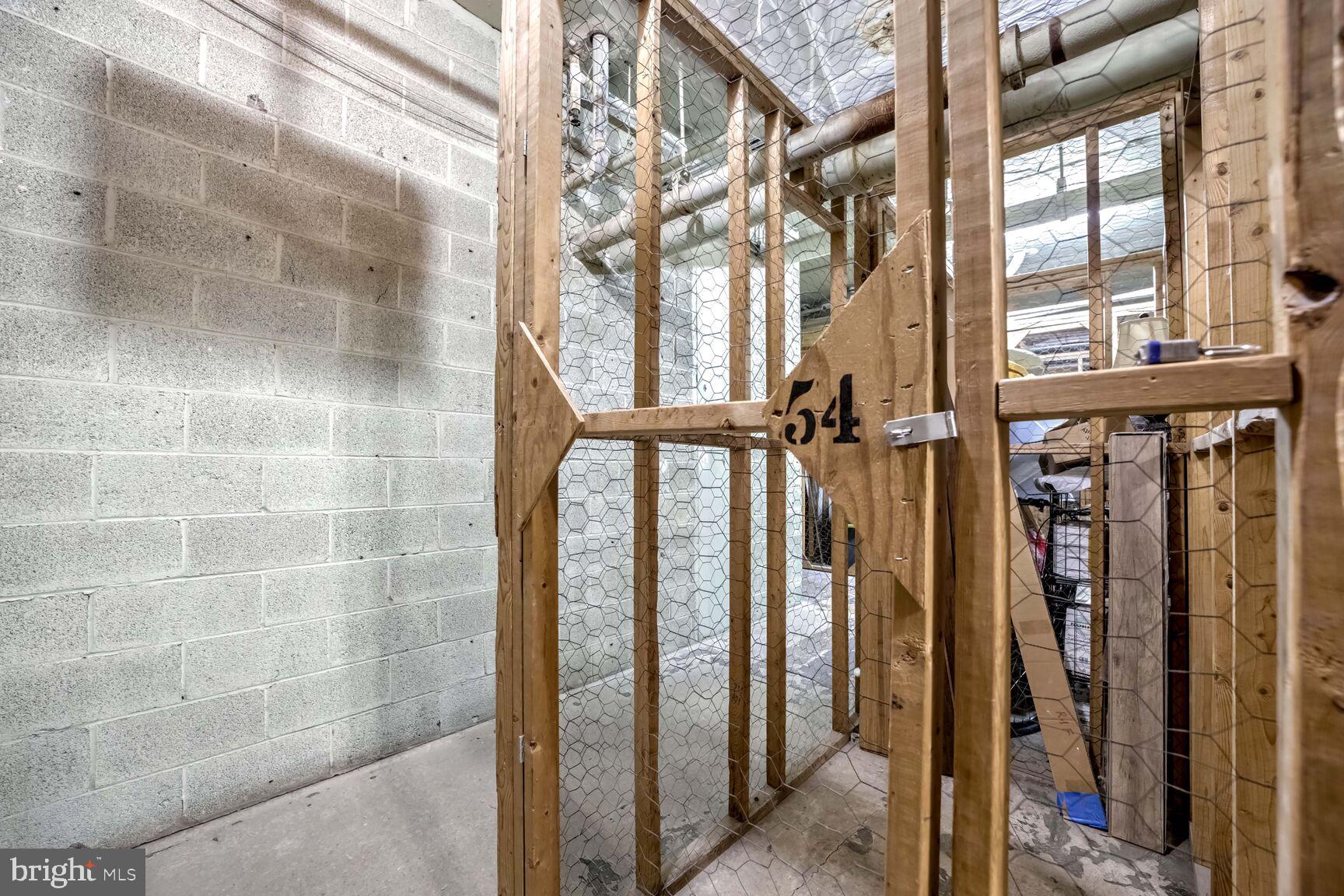 RIVER PLACE NORTH - Residential