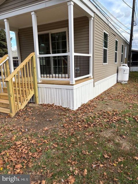 3033 WILLOW STREET PIKE WILLOW STREET PA 17584