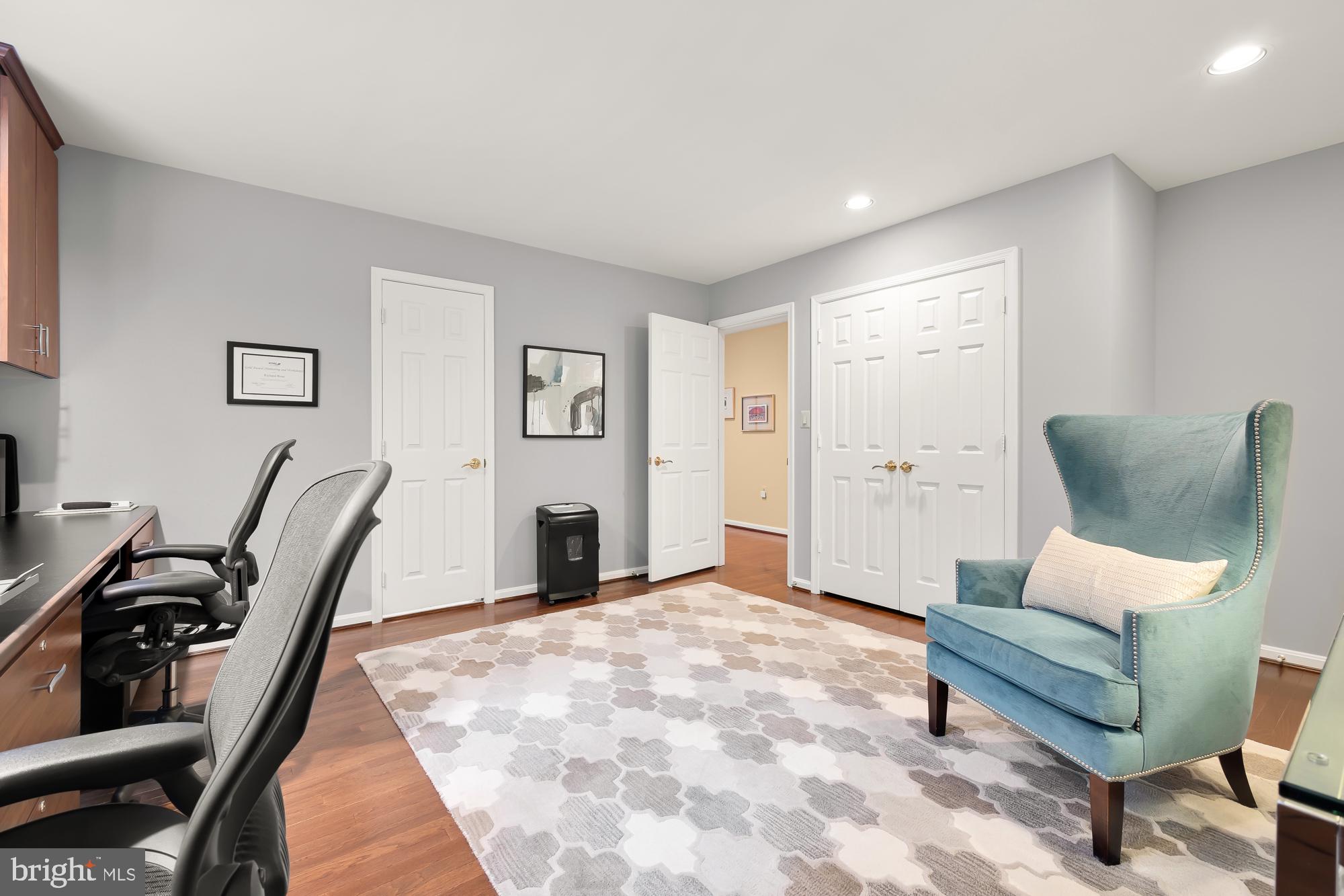 GROSVENOR WOODS - Residential