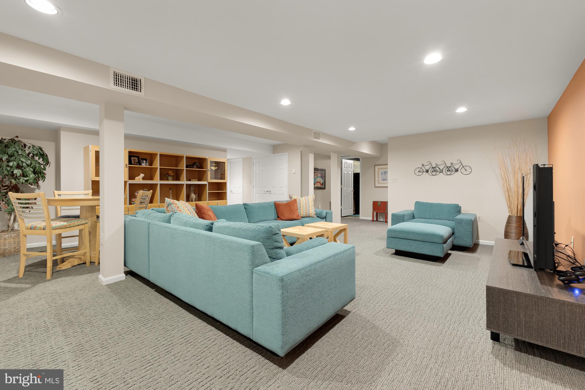 GROSVENOR WOODS - Residential